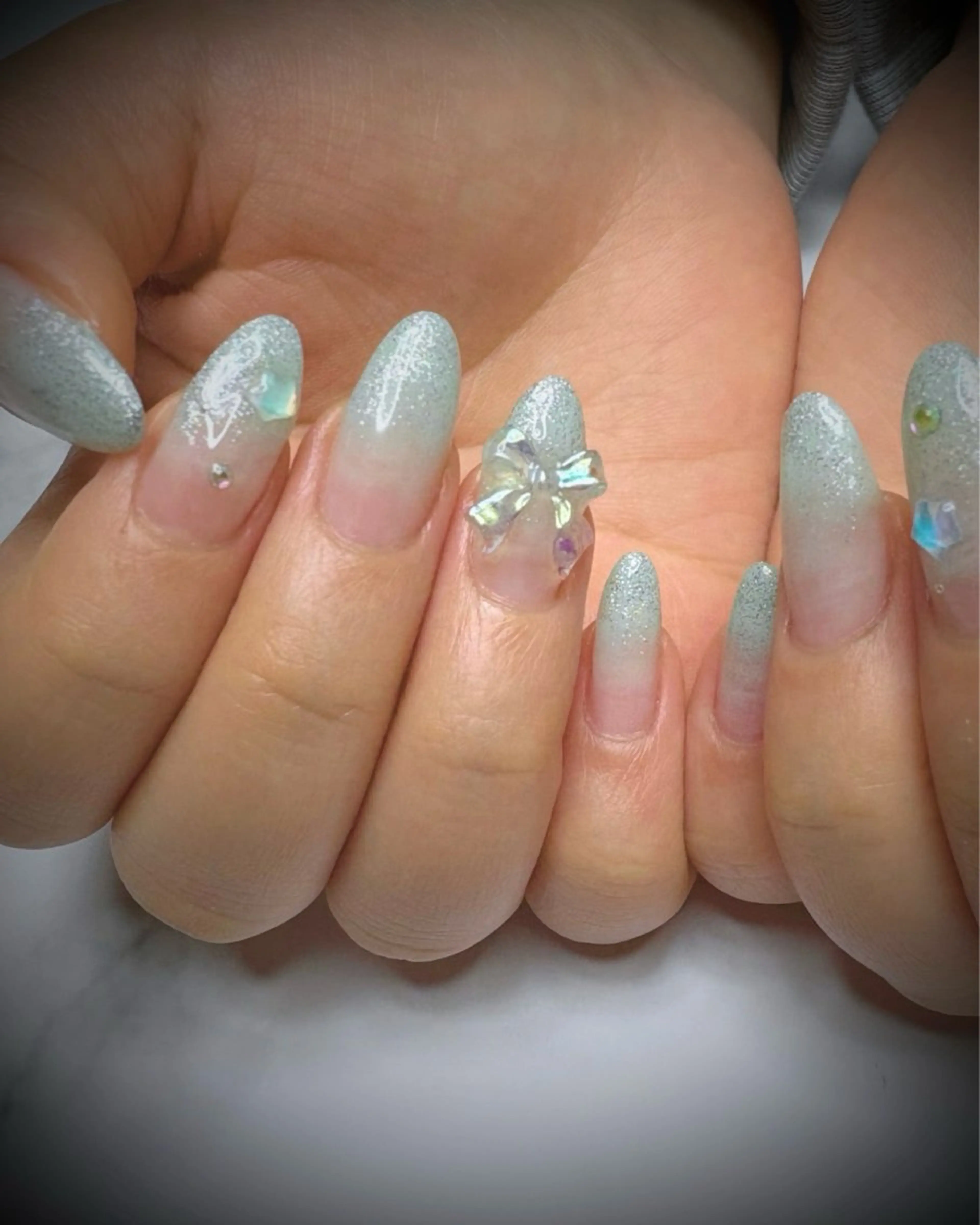 ネイル グラデーション グリーン ラメ(グリッター) ラメグラデーション nail salon minthのネイルデザイン