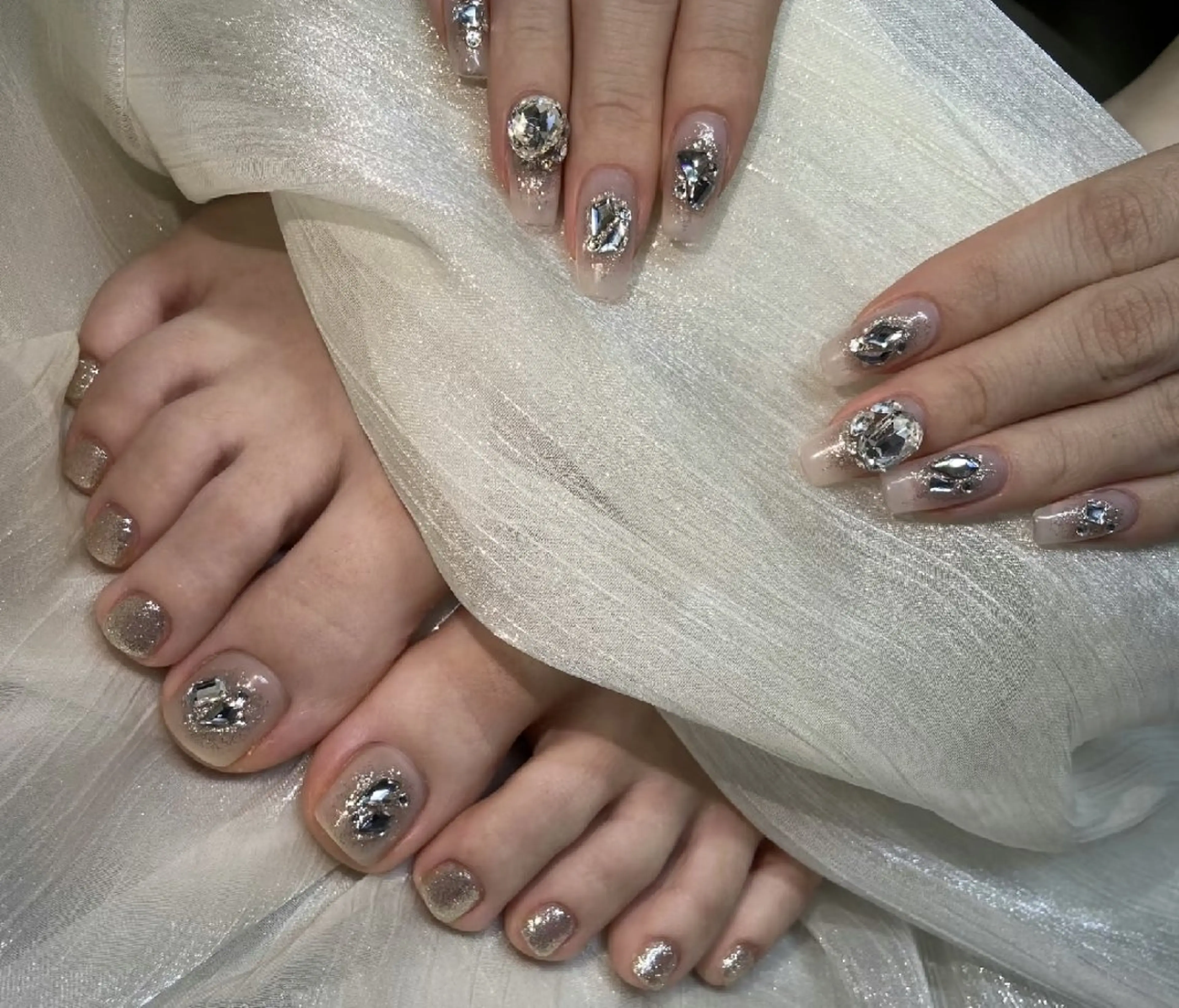 ネイル キラキラネイル ハンドネイル フットネイル Lumie're Nail横浜のネイルデザイン