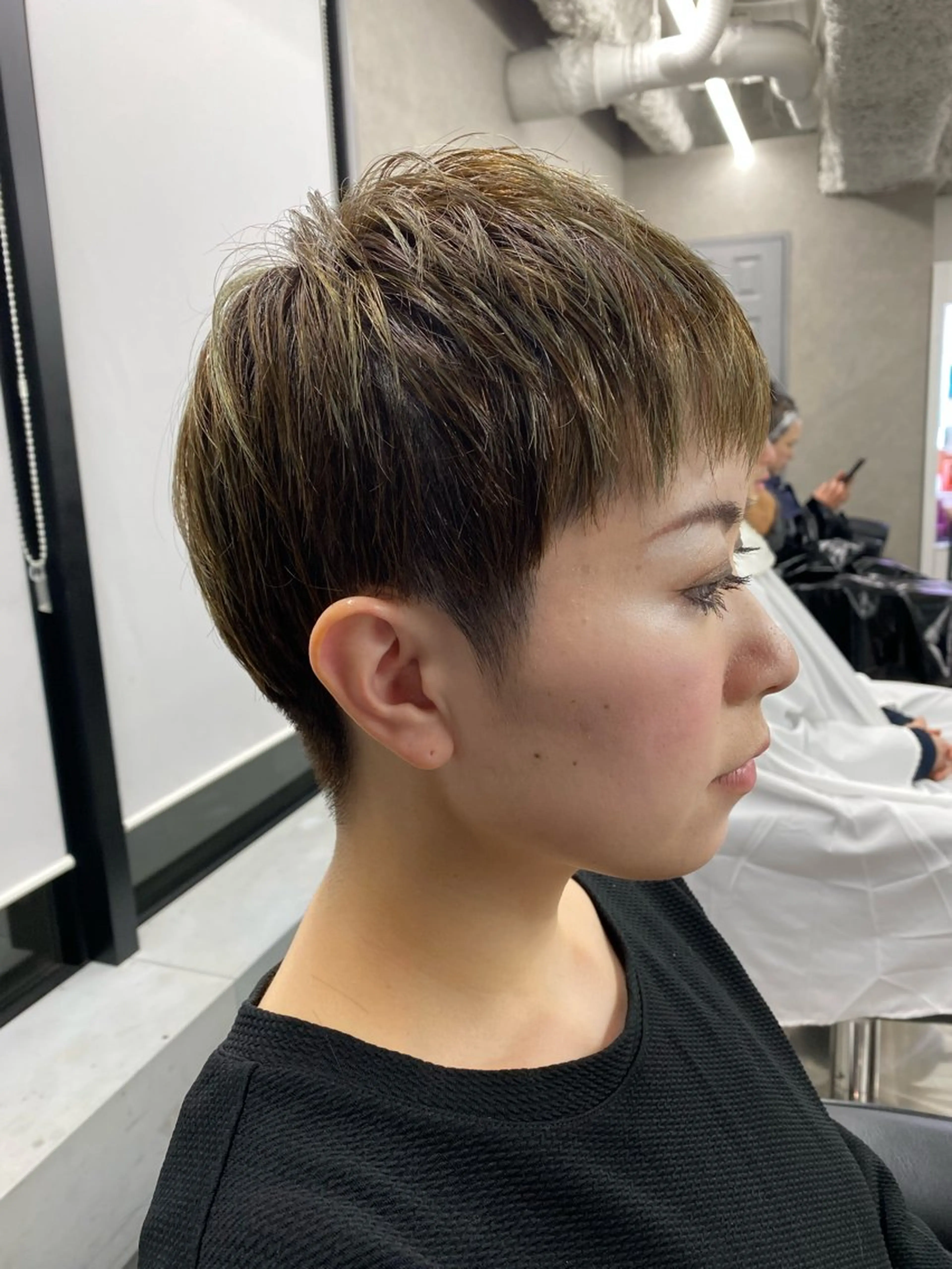 ショート Haya Sayoのヘアスタイル