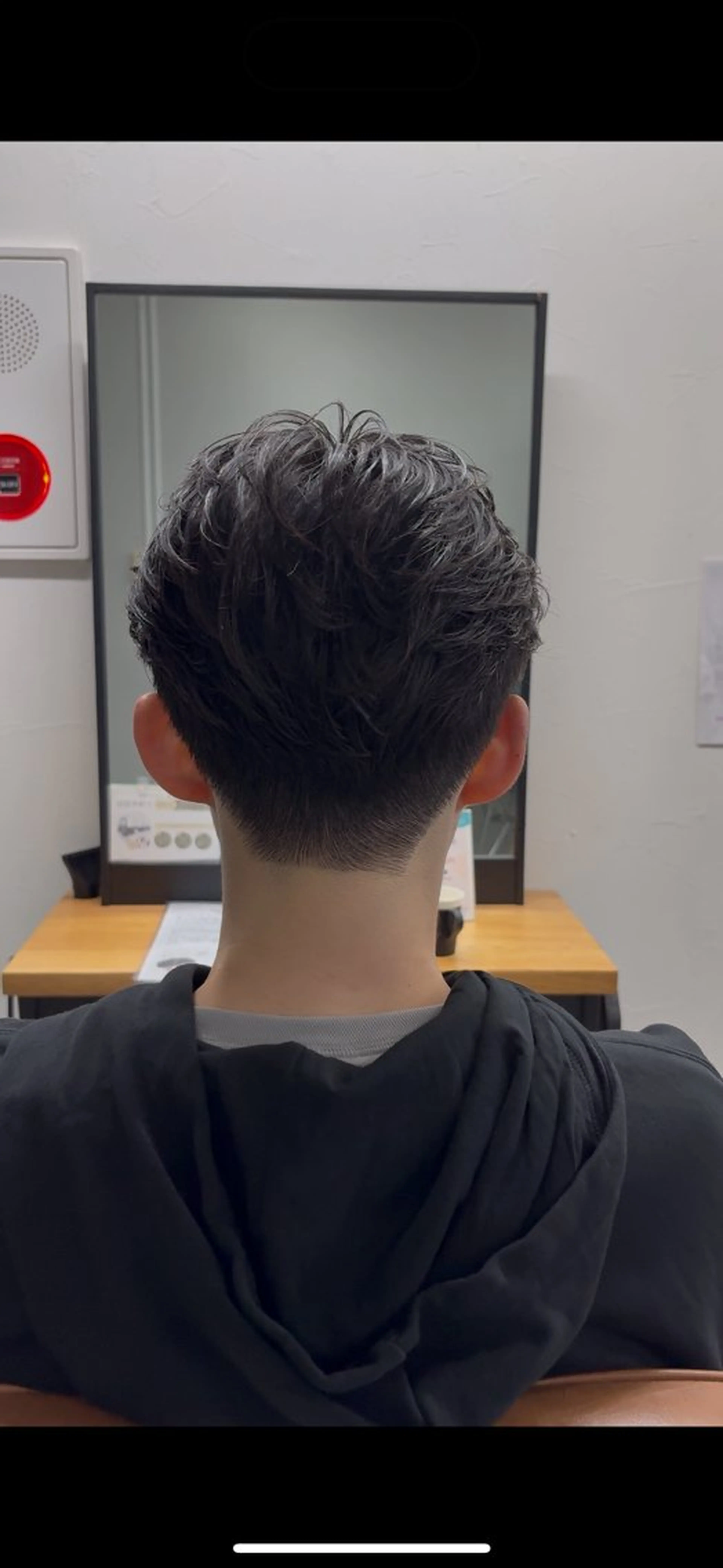 パーマ メンズ フェザーパーマ メンズパーマ メンズパーマ特化 園田　楓莉のヘアスタイル