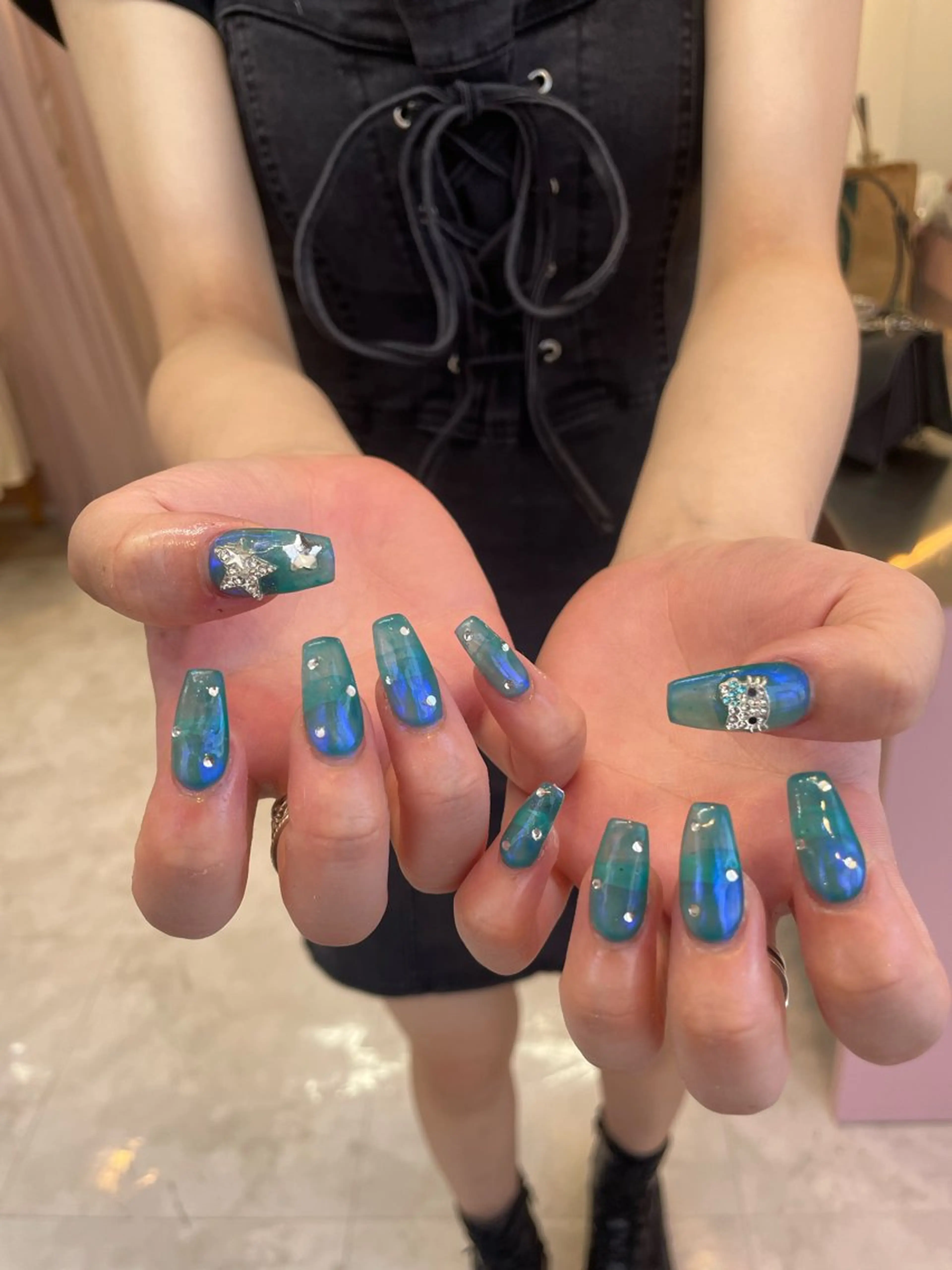 ネイル 束感まつ毛/ネイル/ LED♥KIRARAのマツエク・マツパデザイン