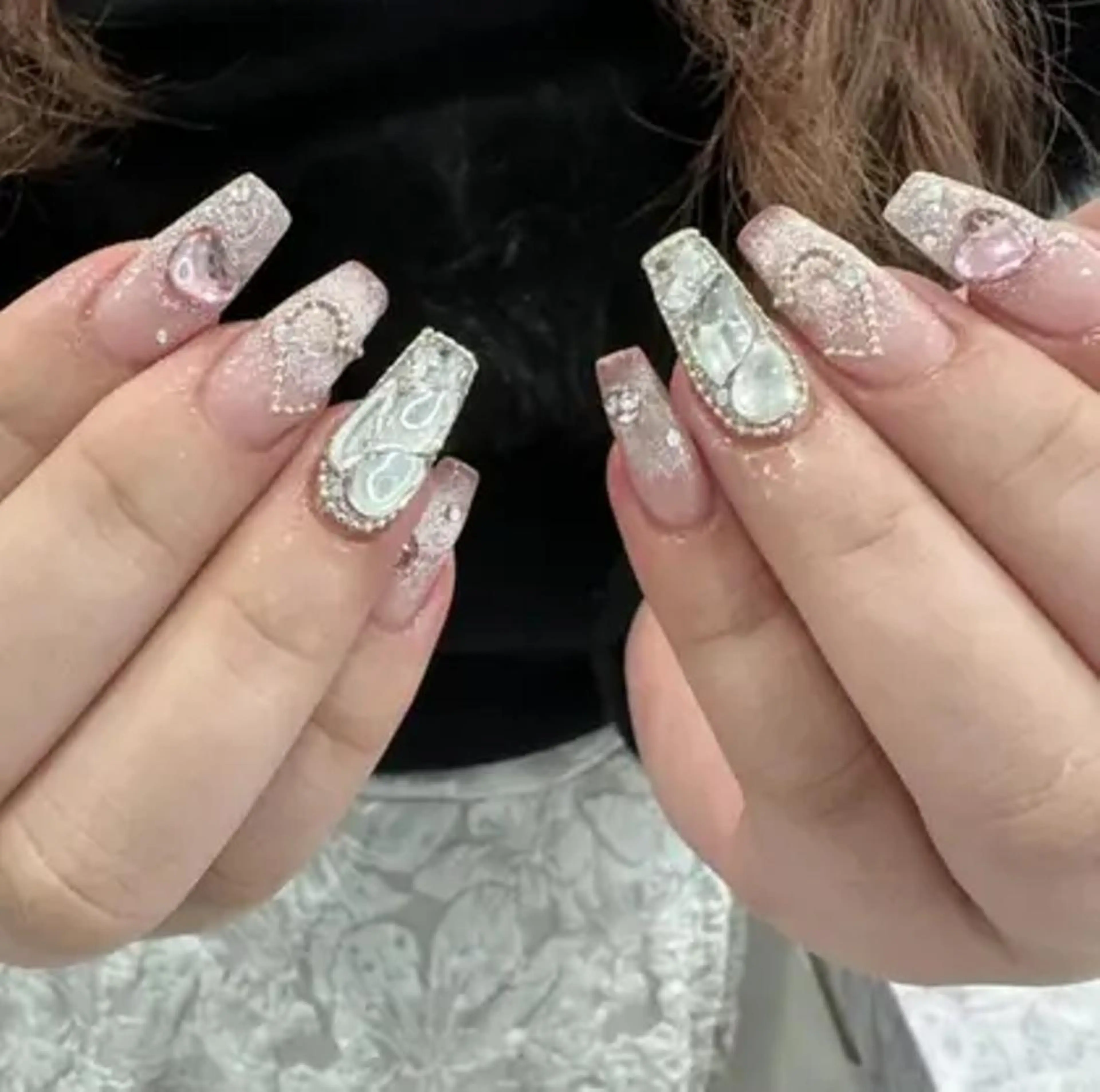 ネイル 韓国ネイル 持ち込み バレンタイン ワンホンネイル 🌈fein.トータ ルビューティー🌈のマツエク・マツパデザイン