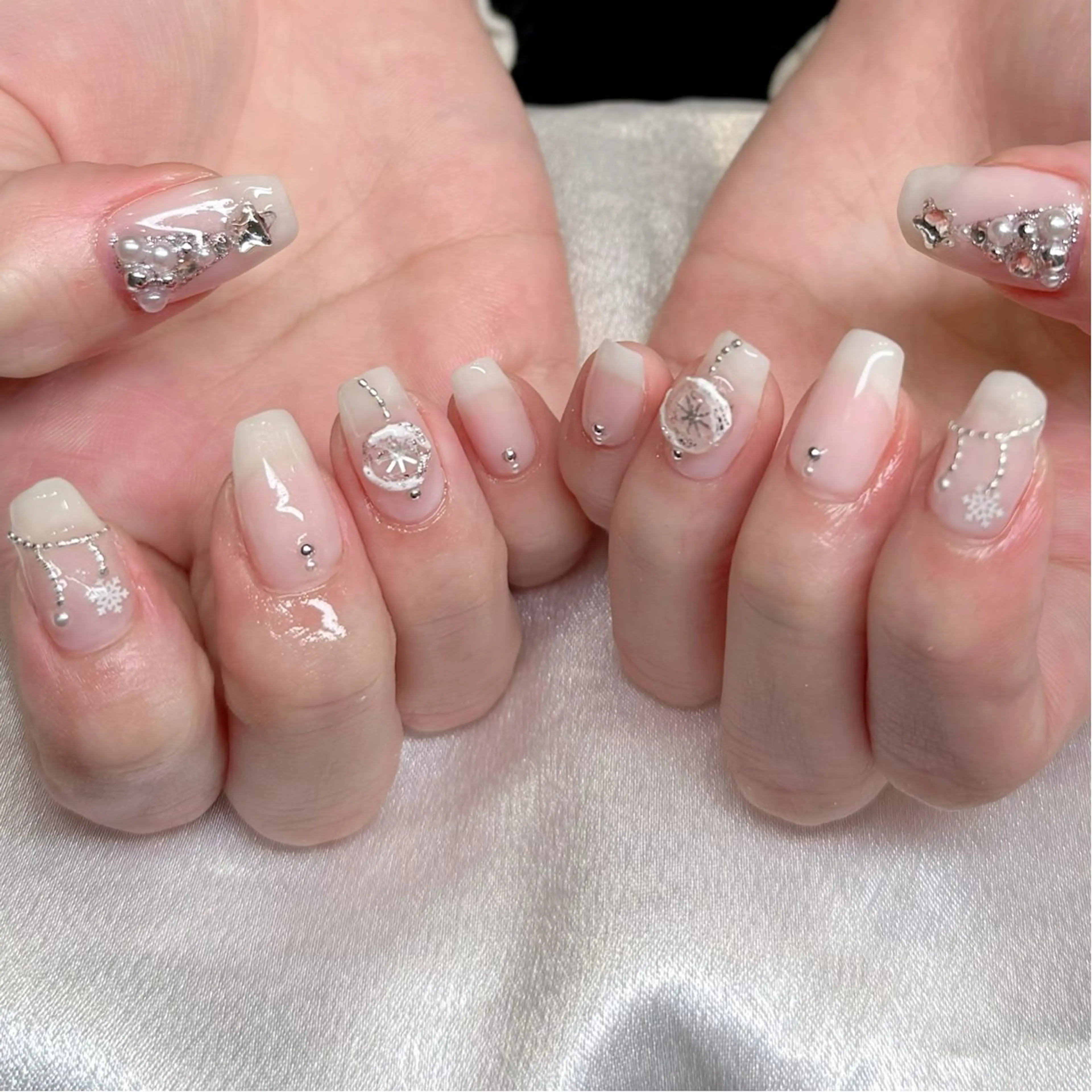 ネイル ハンドネイル mau🩵nail 堺筋本町｜心斎橋のネイルデザイン