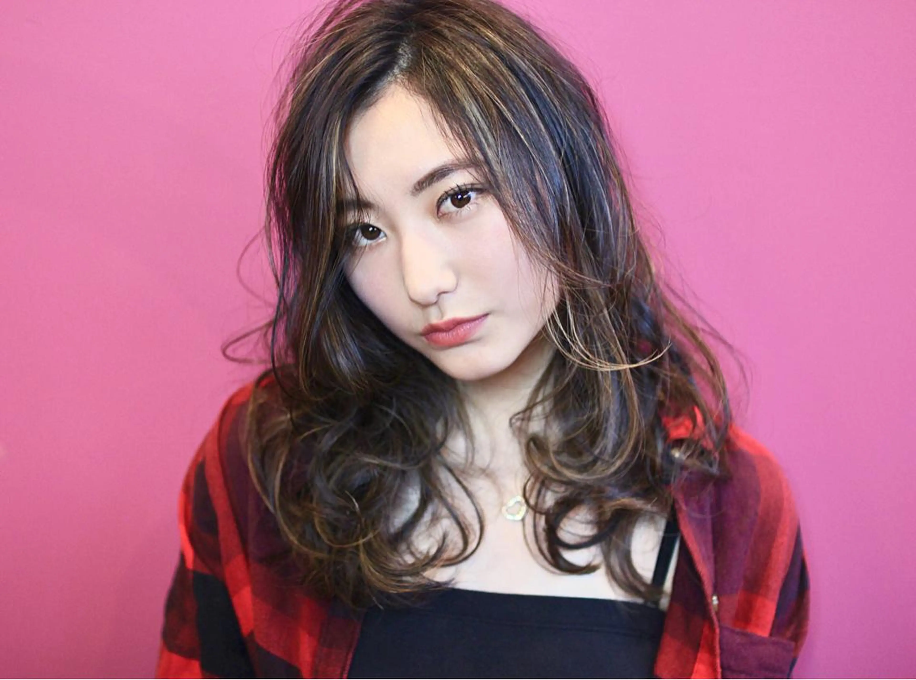 セミロング カラー パーマ トレンドヘア🩶 艶髪🩶yoshiのヘアスタイル