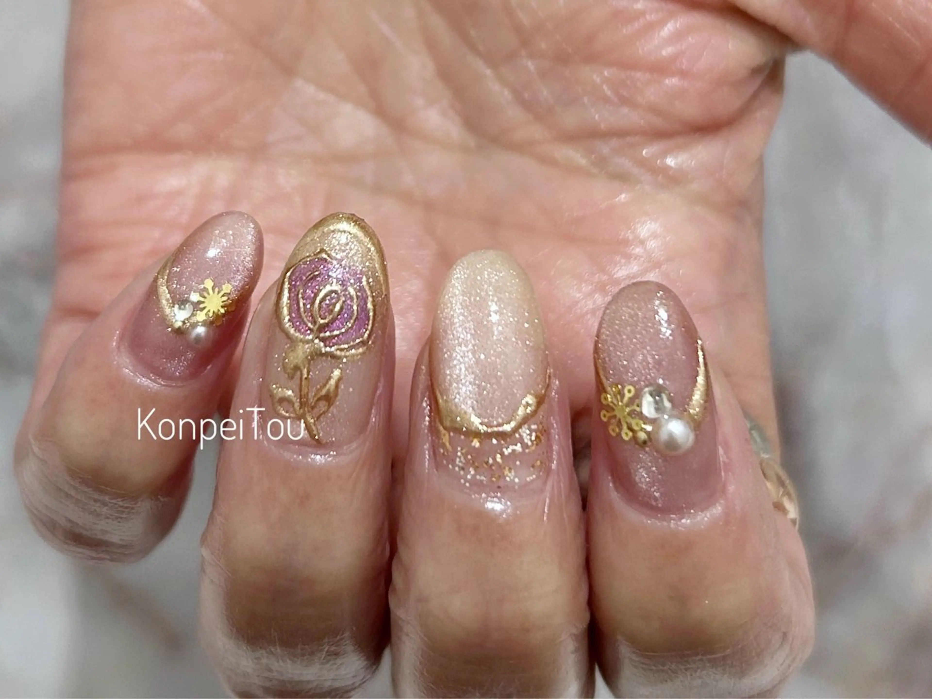 ネイル ハンドネイル おうちのネイルサロン KonpeiTouのネイルデザイン