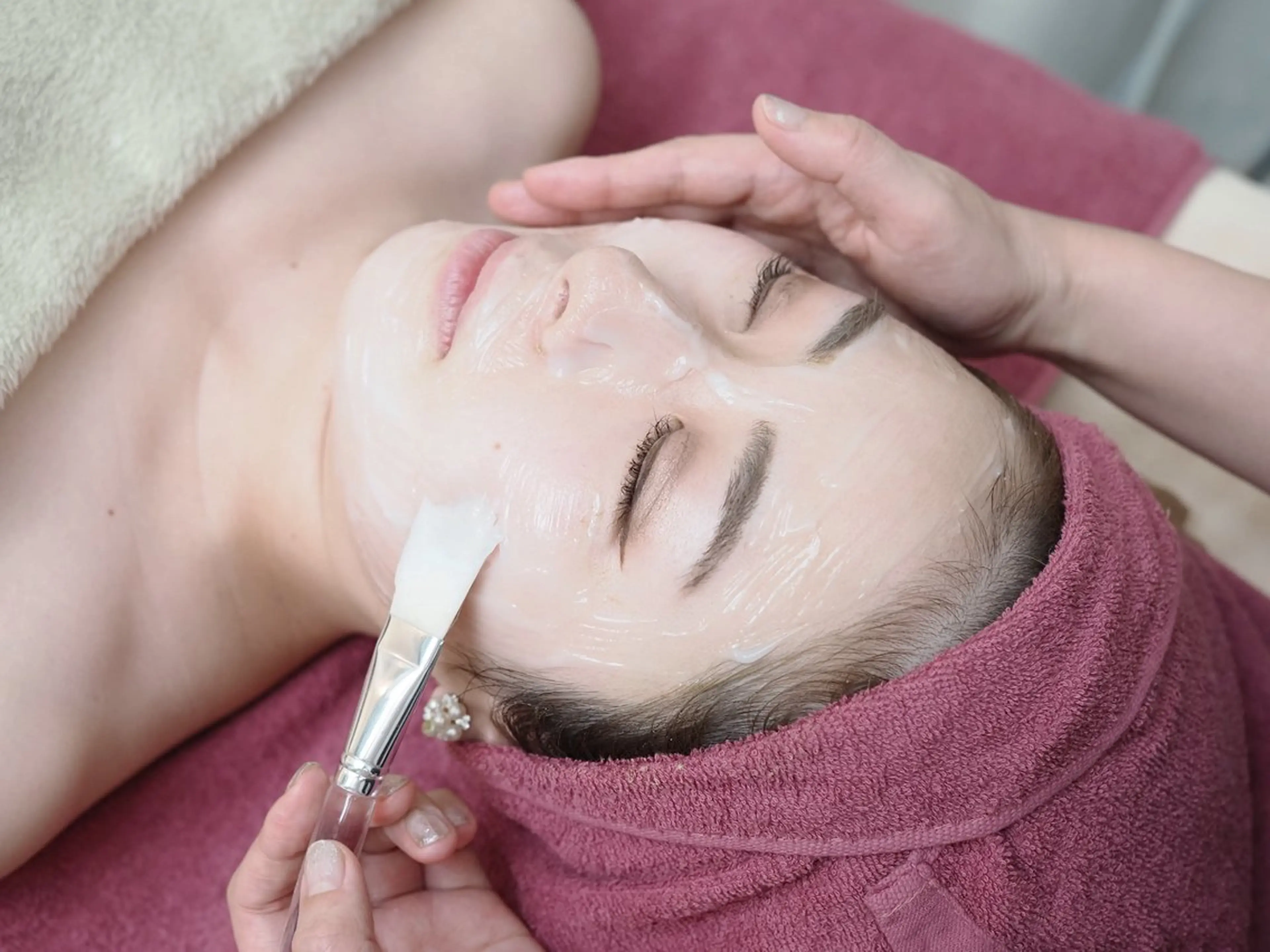 エステ ハーブピーリングMB eautySalonのエステ・リラクイメージ