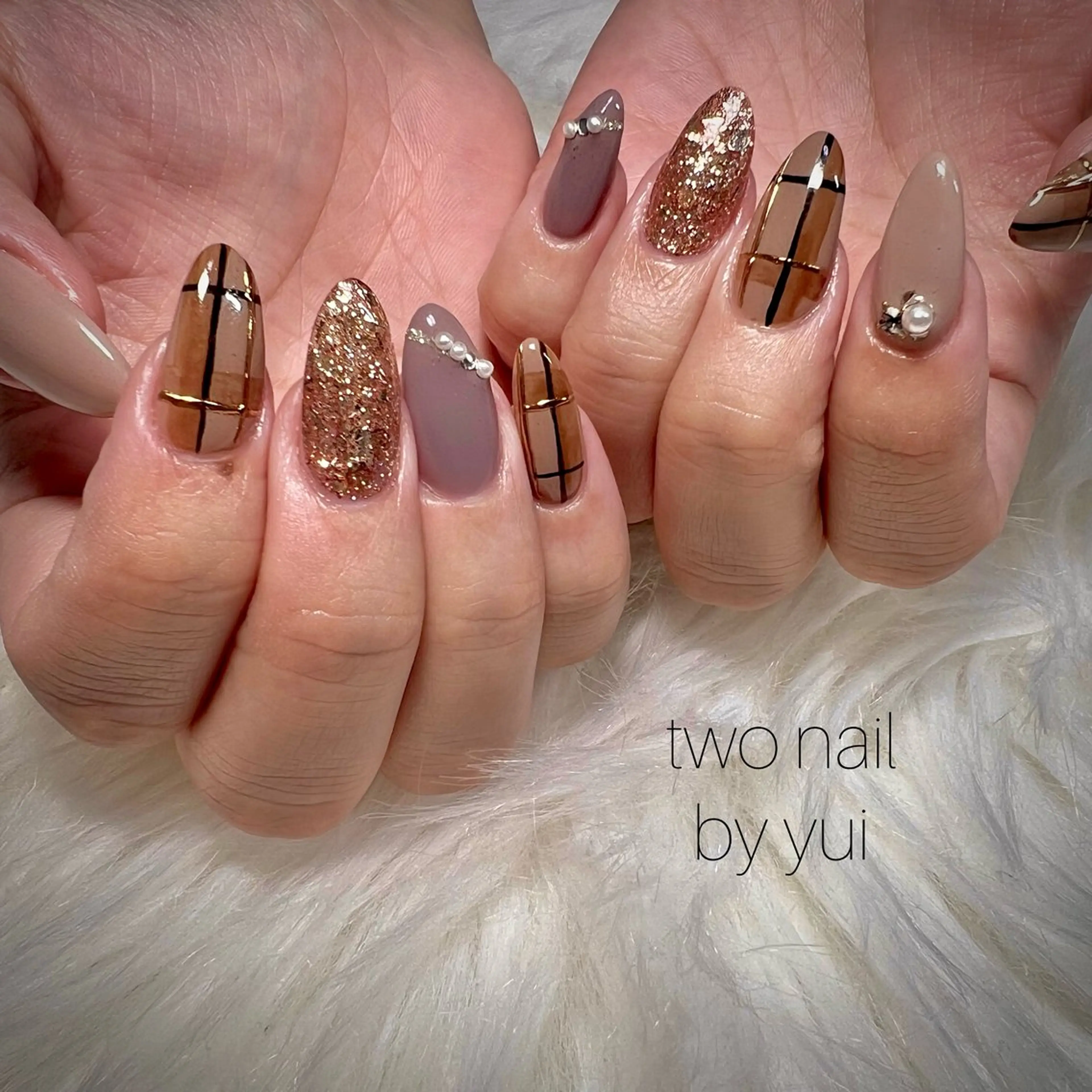 ネイル アートネイル ネイルチップ ホワイト ハンドネイル two nailのネイルデザイン