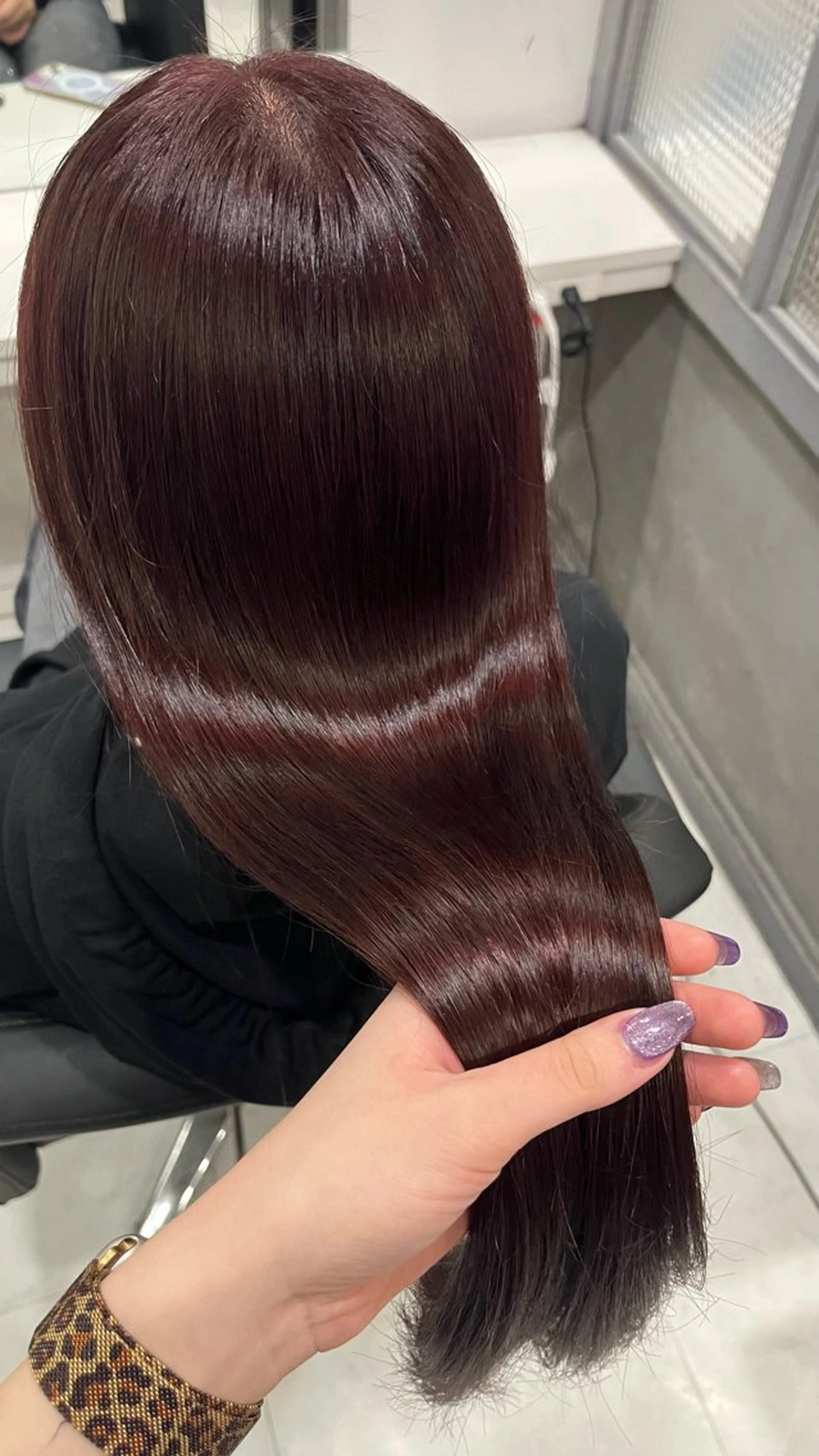 カラー ヘアカラー トリートメント 🦋REISA🦋 エクステ×ハイトーンのヘアスタイル