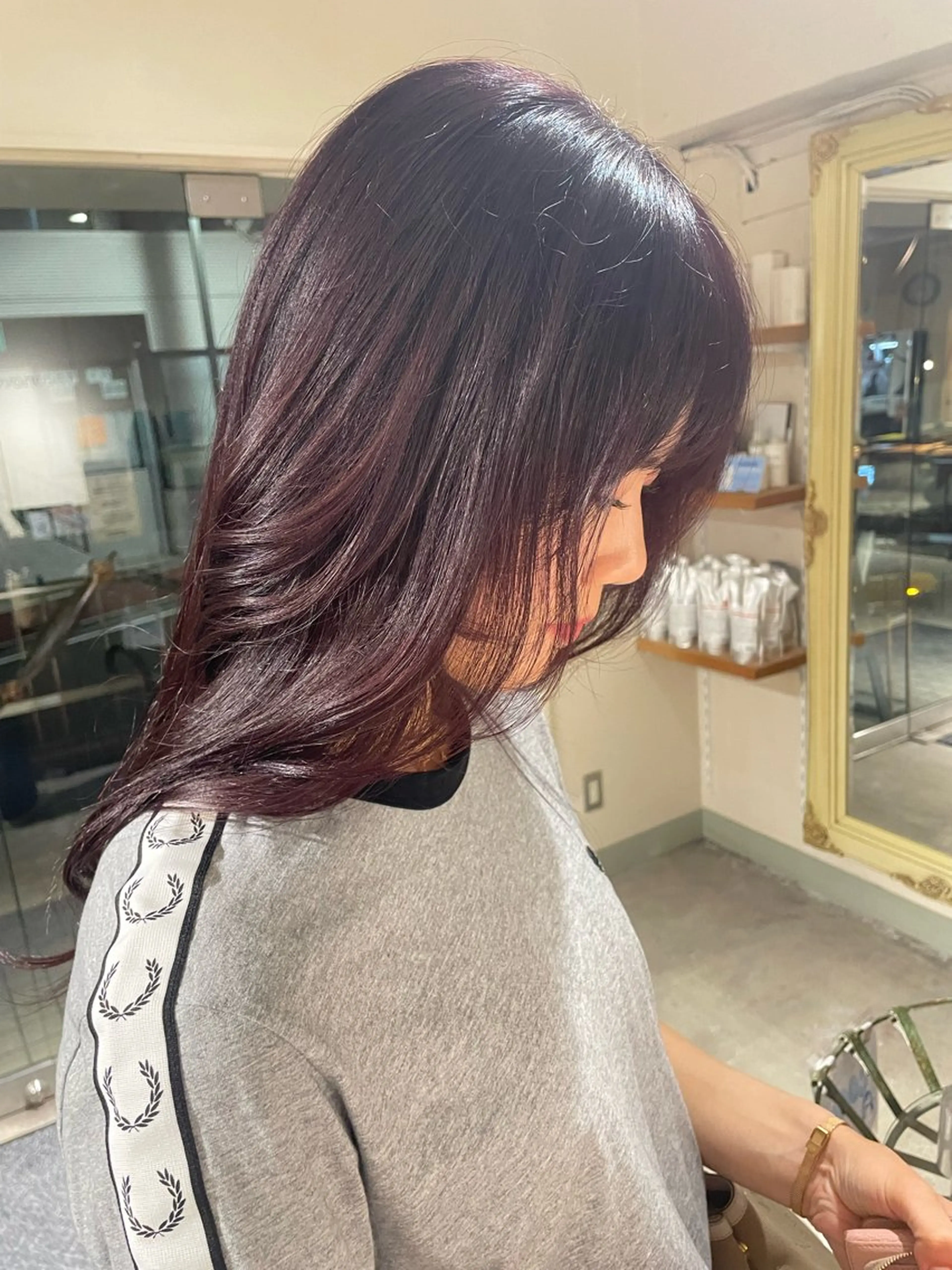 ロング カラー 透明感カラー🫧/ レイヤー/髪質改善のヘアスタイル