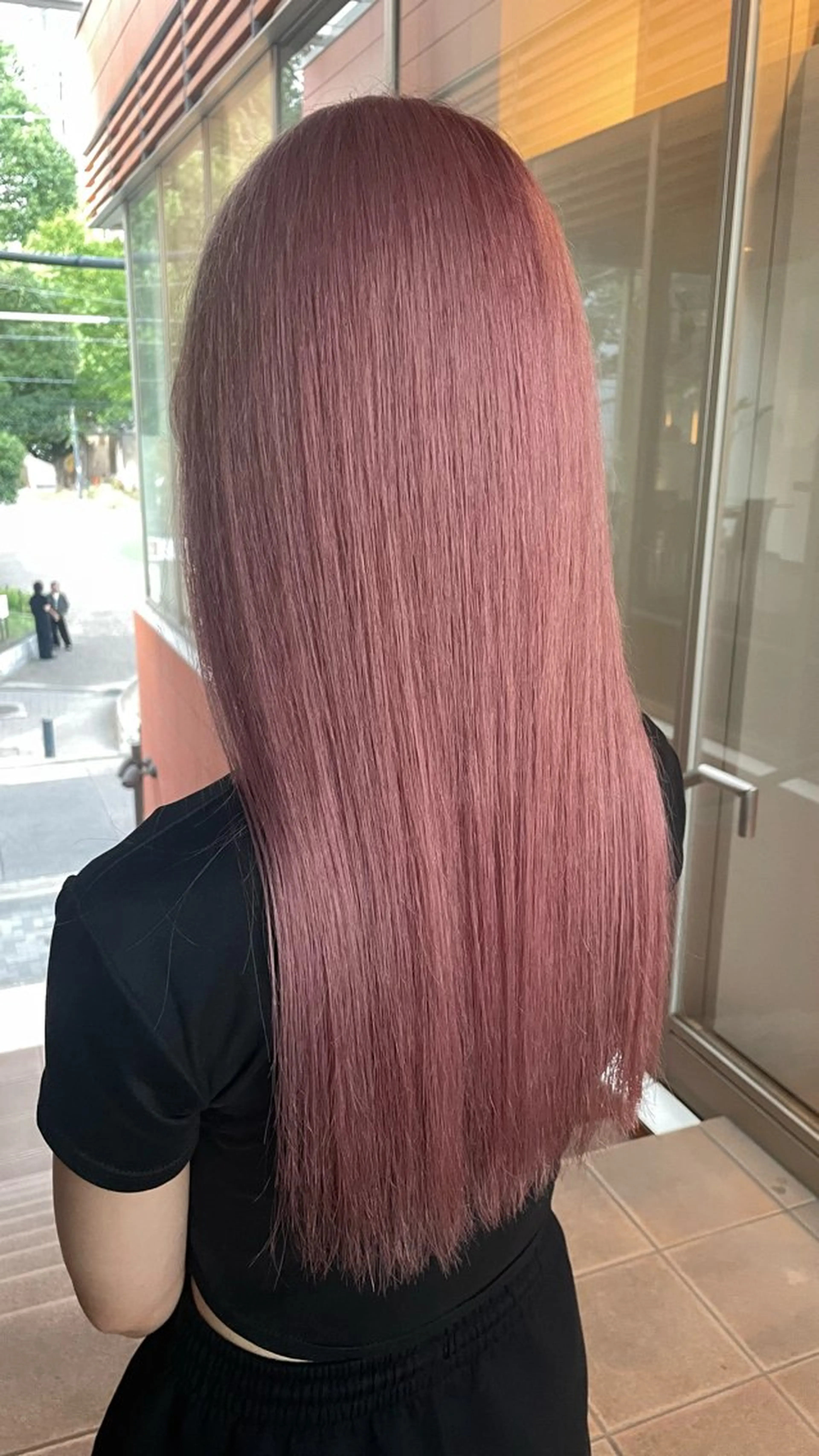 ロング カラー ヘアカラー トリートメント ブリーチ/髪質改善/ ハイトーン/暖色のヘアスタイル