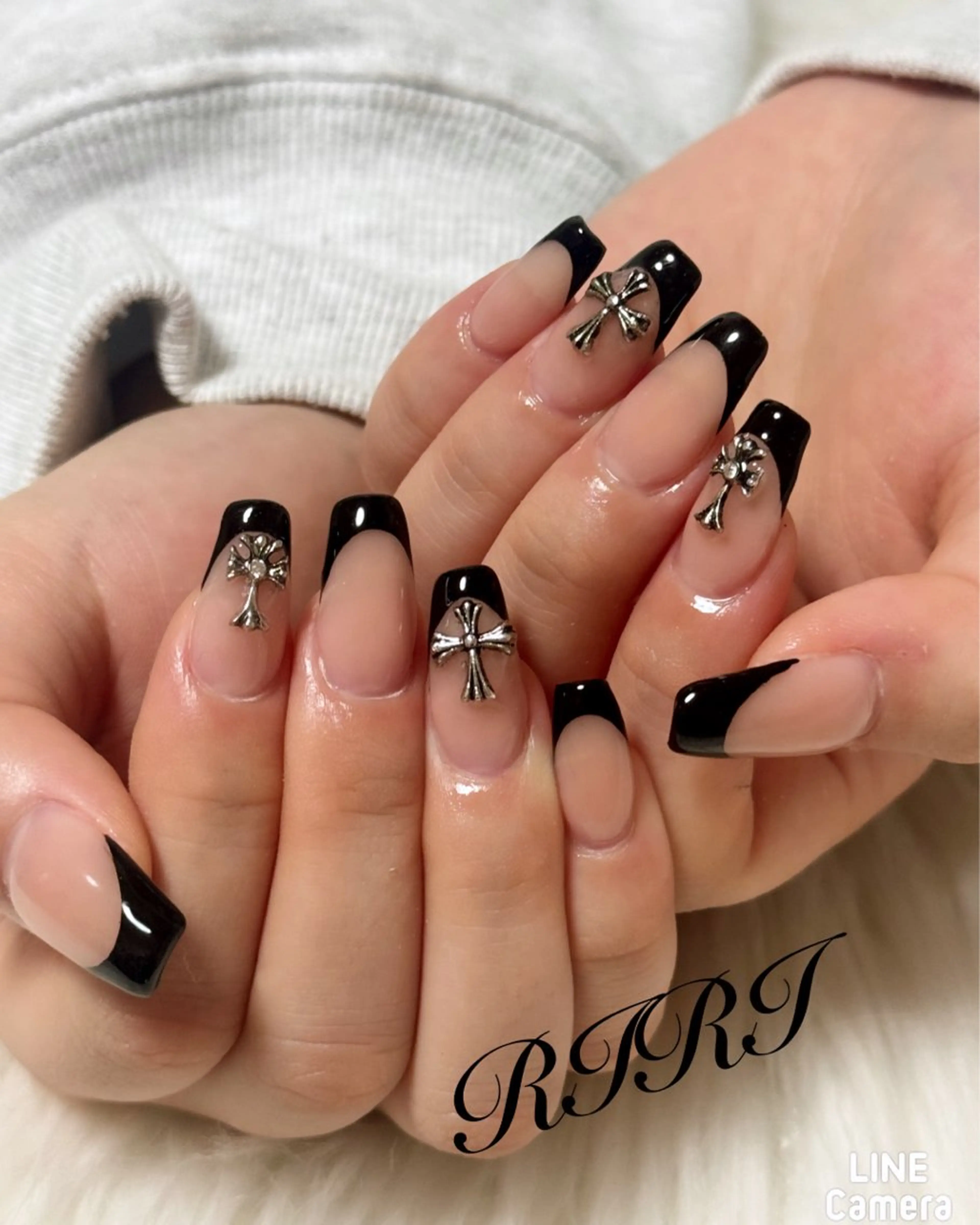 ネイル フレンチネイル ジェルネイル 韓国ネイル ロングネイル オフィスネイル ハンドネイル riri オーナーのネイルデザイン