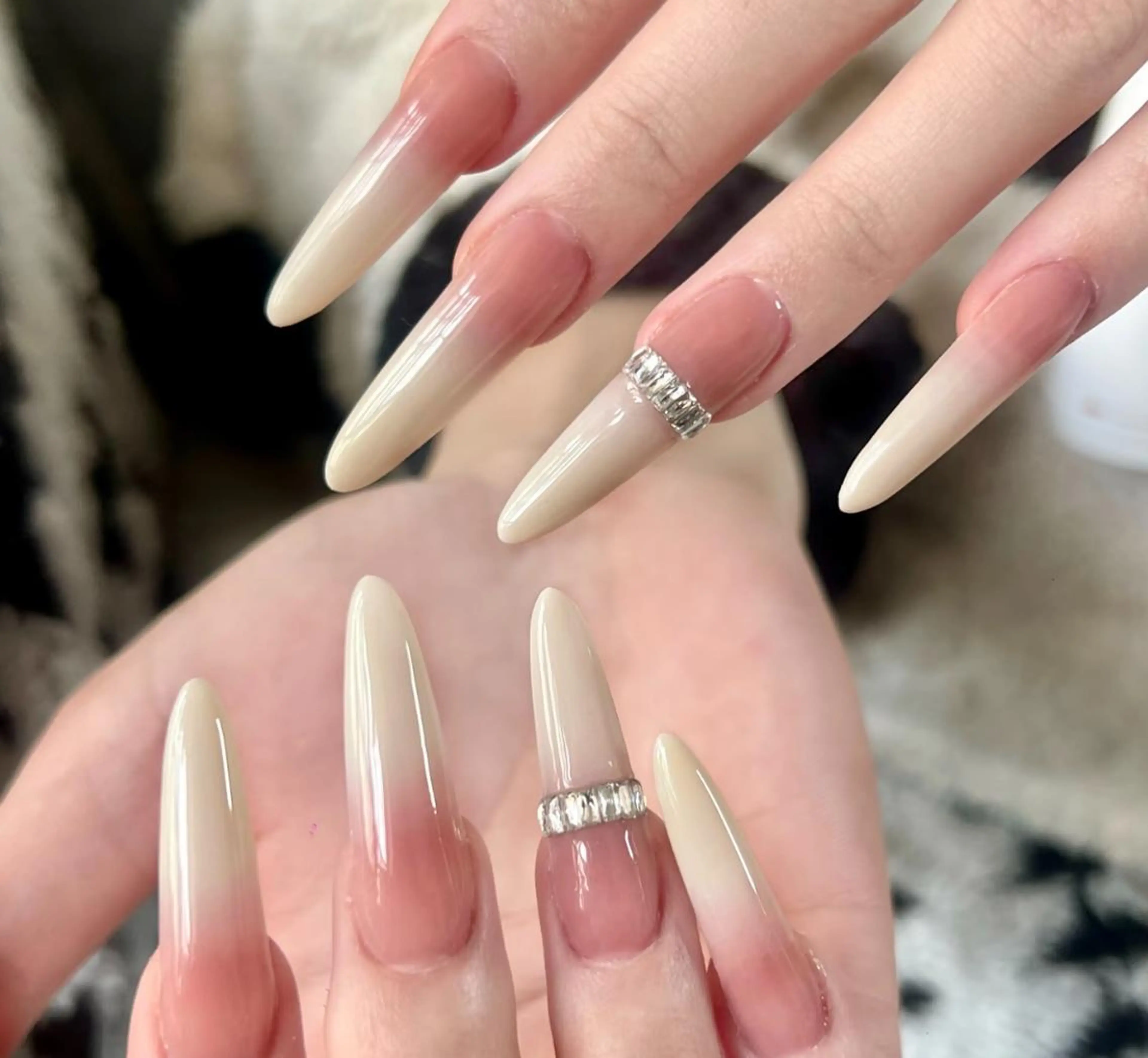 ネイル ハンドネイル エリ🫧 nail池袋東口のネイルデザイン