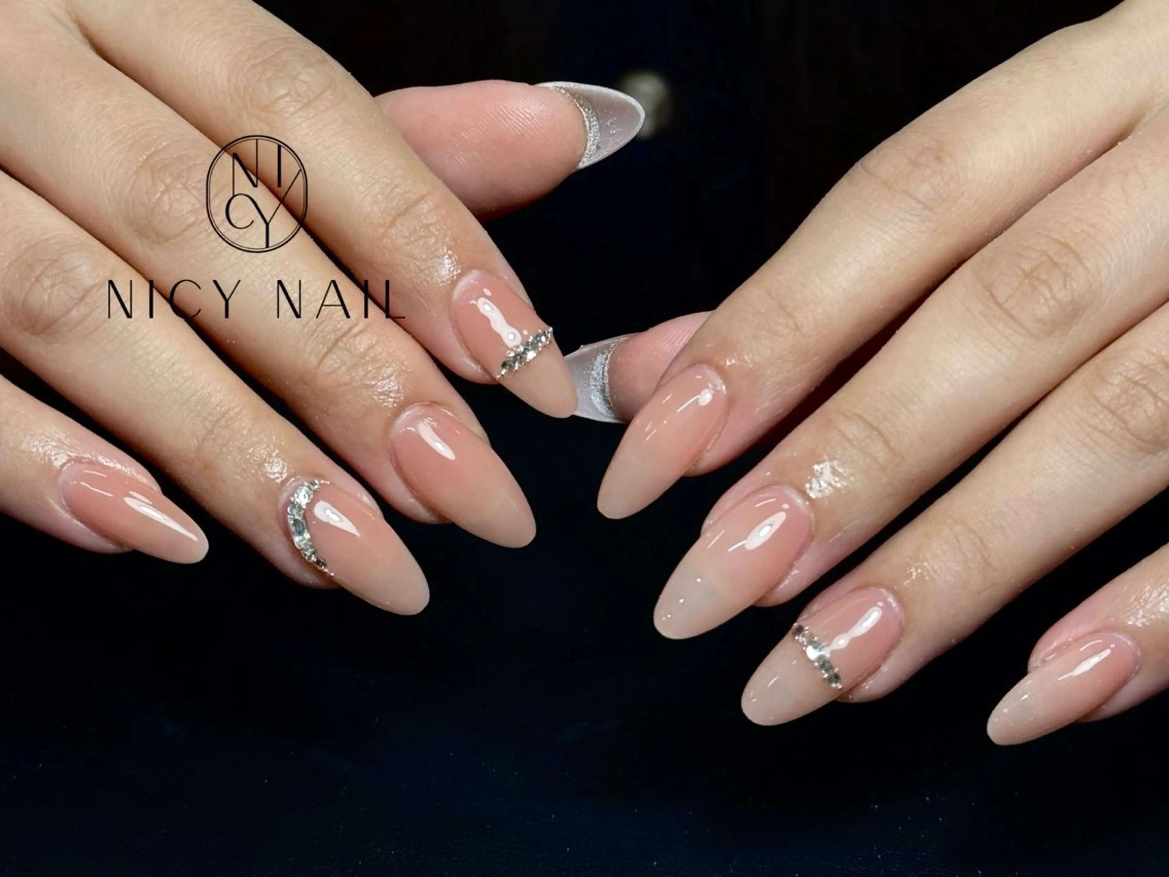 ネイル アートネイル オーロラネイル ブルー チークネイル フットネイル NICY NAIL 池袋のネイルデザイン