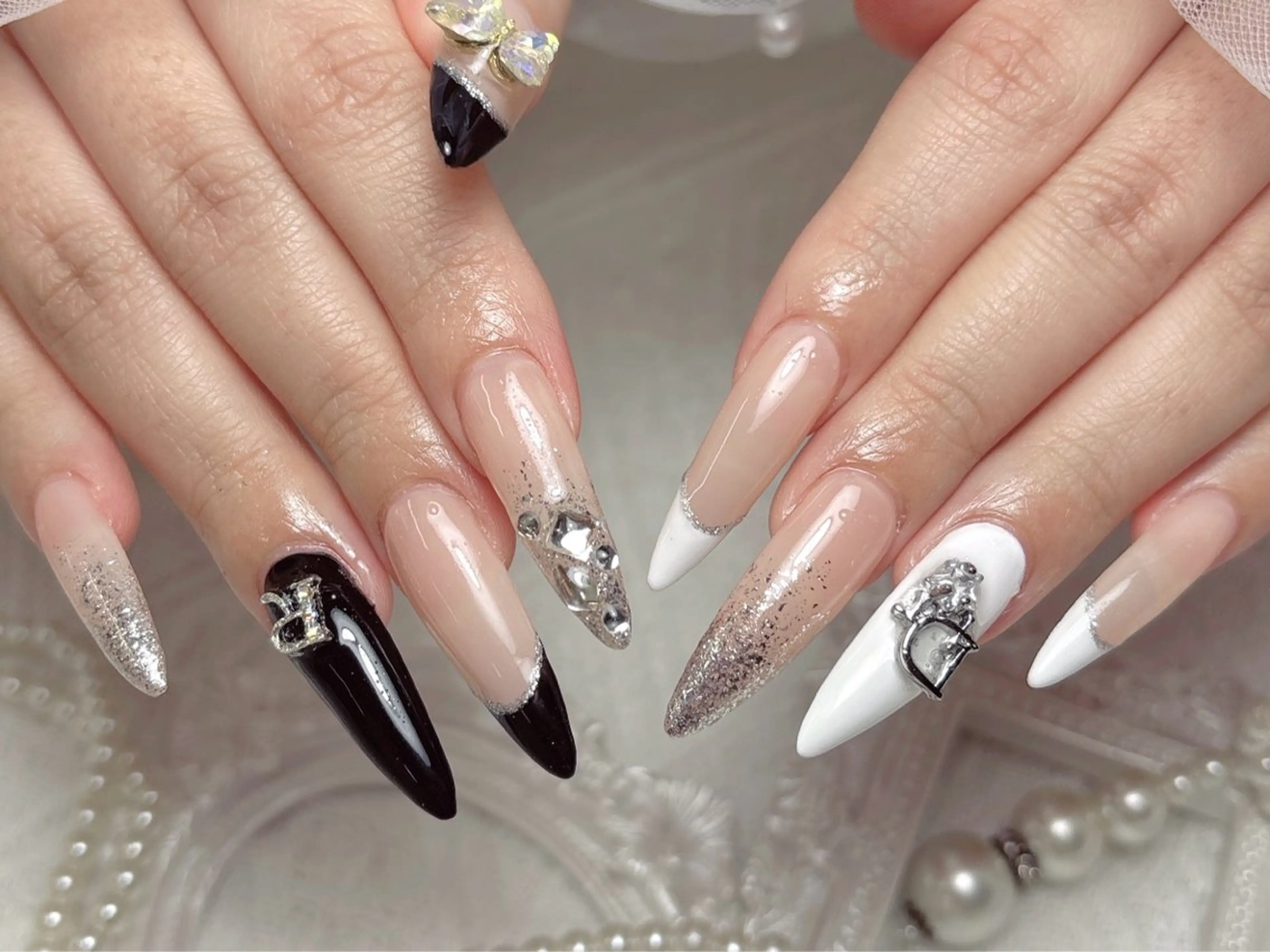 ネイル ハンドネイル アールワン NAIL SALONのネイルデザイン