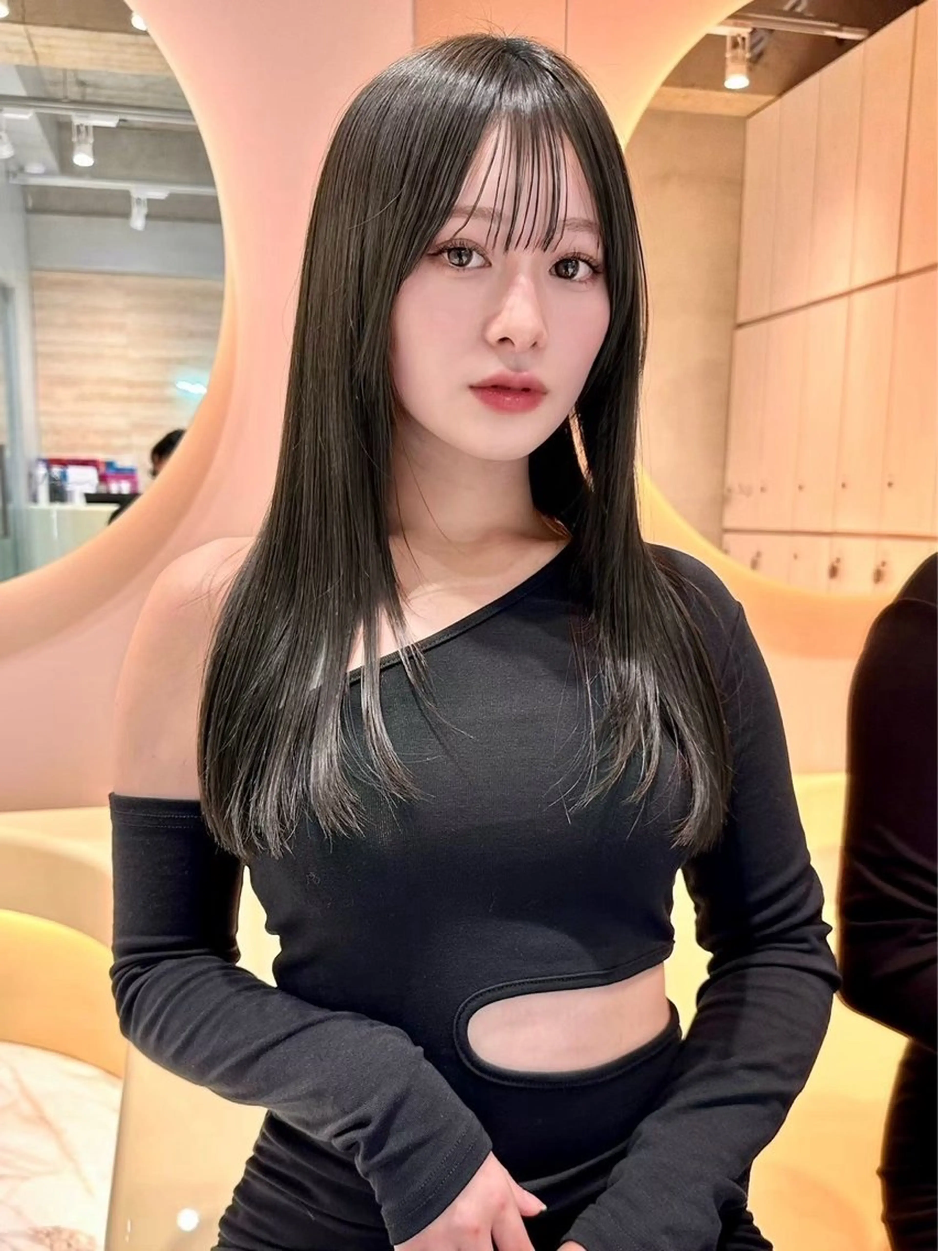 セミロング カラー ヘアアレンジ レイヤーカット 縮毛矯正 カット ヘアカラー 縮毛矯正 トリートメント ヘアセット 大宮🩵縮毛矯正 レイヤー 佐藤和のヘアスタイル