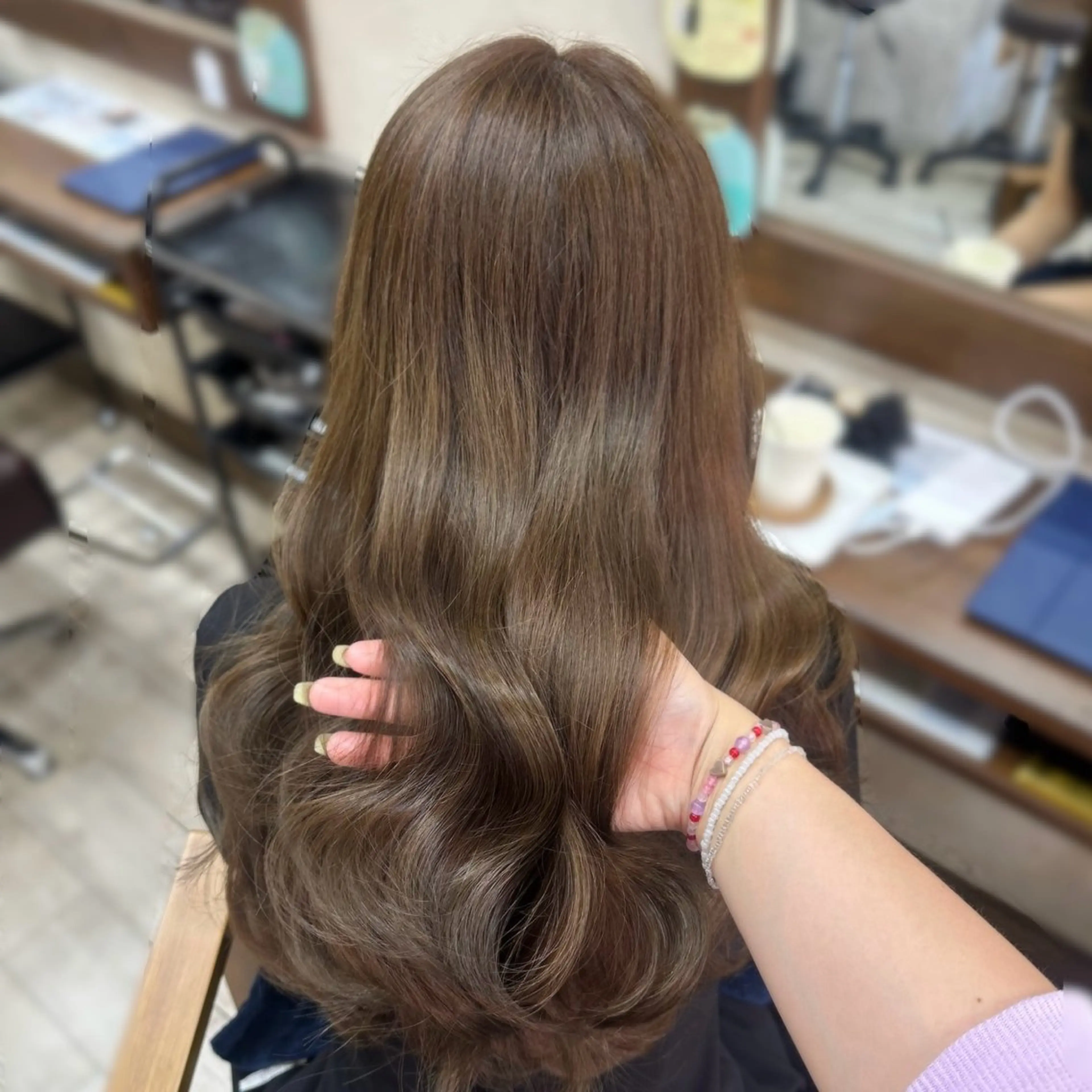 ロング カラー ベージュカラー ブラウンカラー オリーブベージュ カット ヘアカラー レイヤー/高橋 みく /池下/千種のヘアスタイル