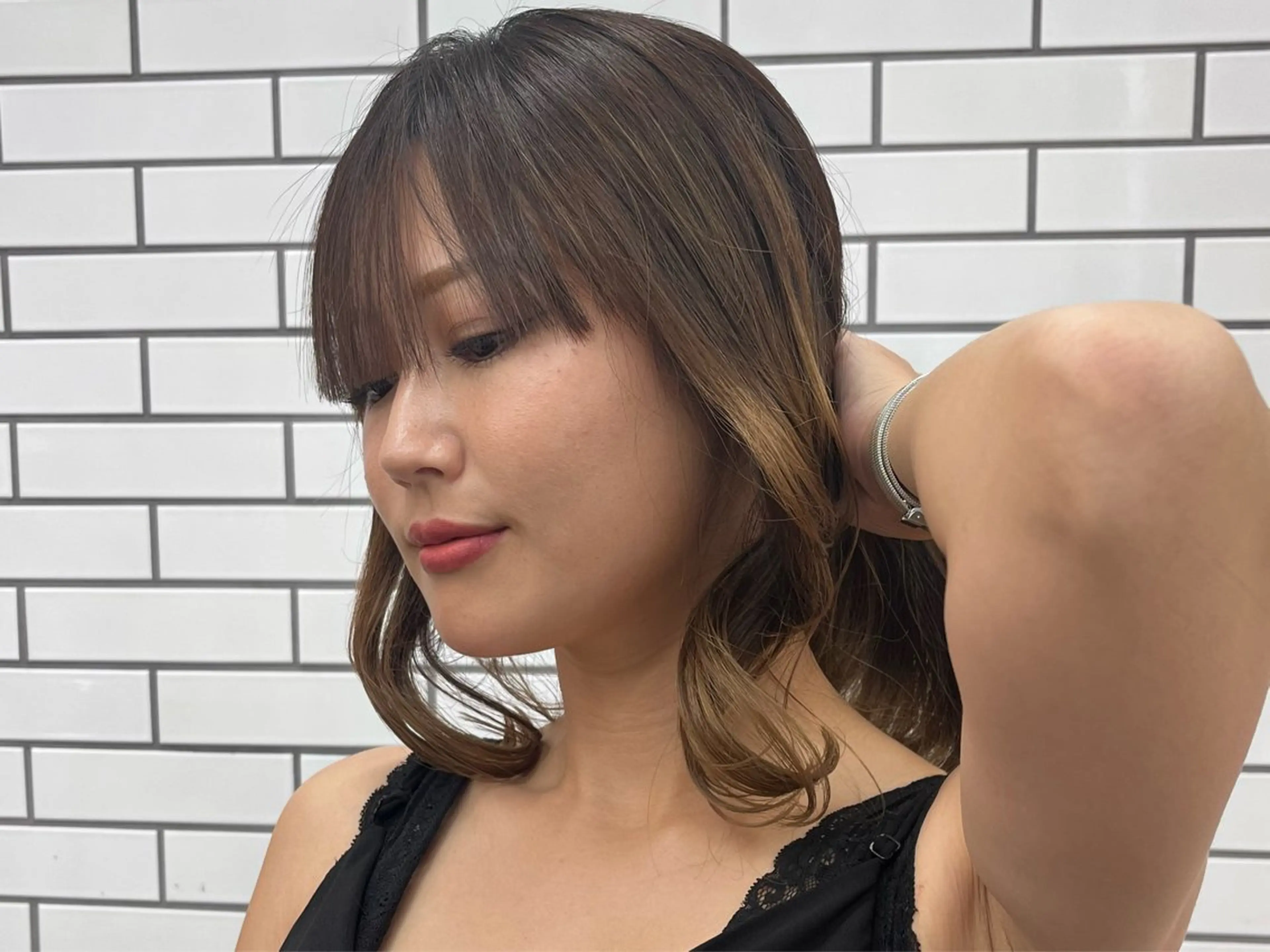 ミディアム 山崎/ボブ縮毛矯正 レイヤー髪質改善のヘアスタイル