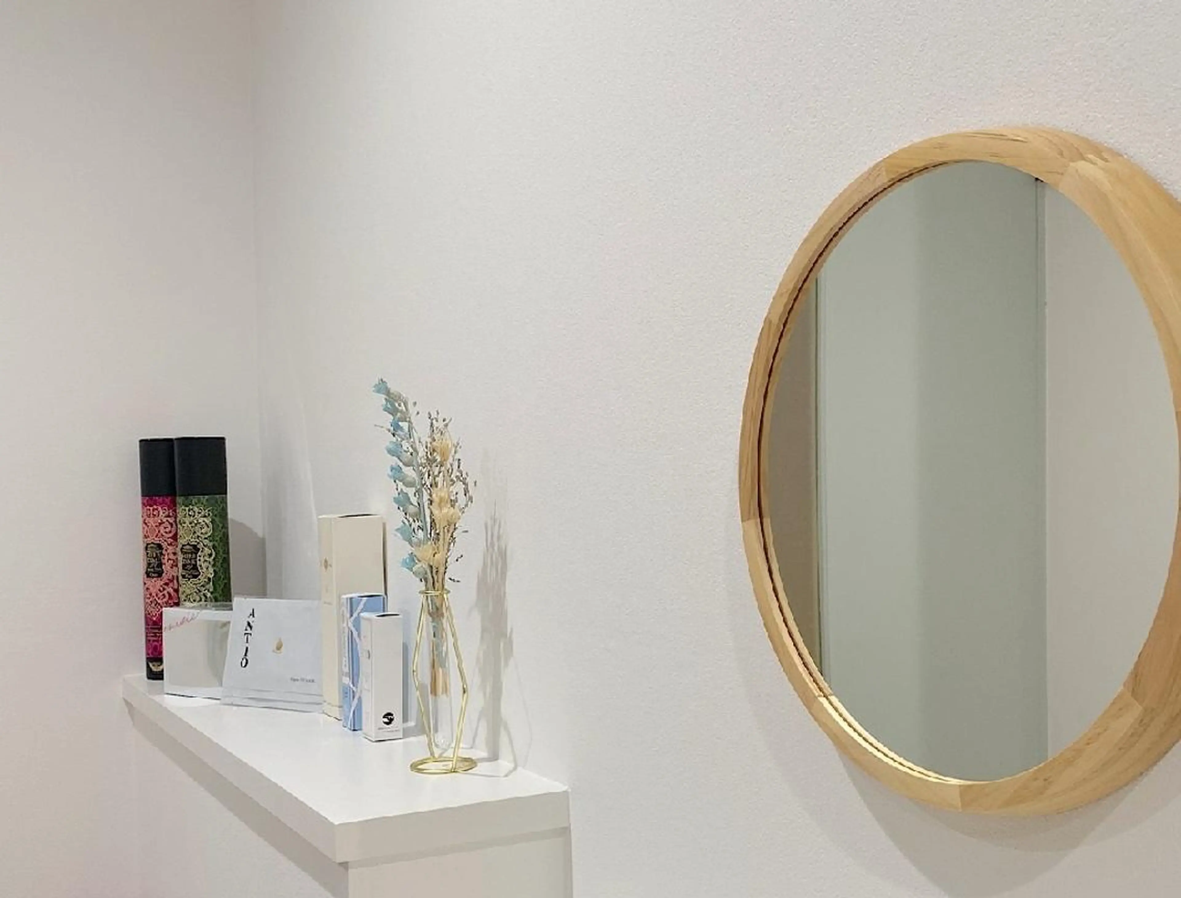 【脱毛モデル募集中】全身脱毛(顔VIO込)の写真