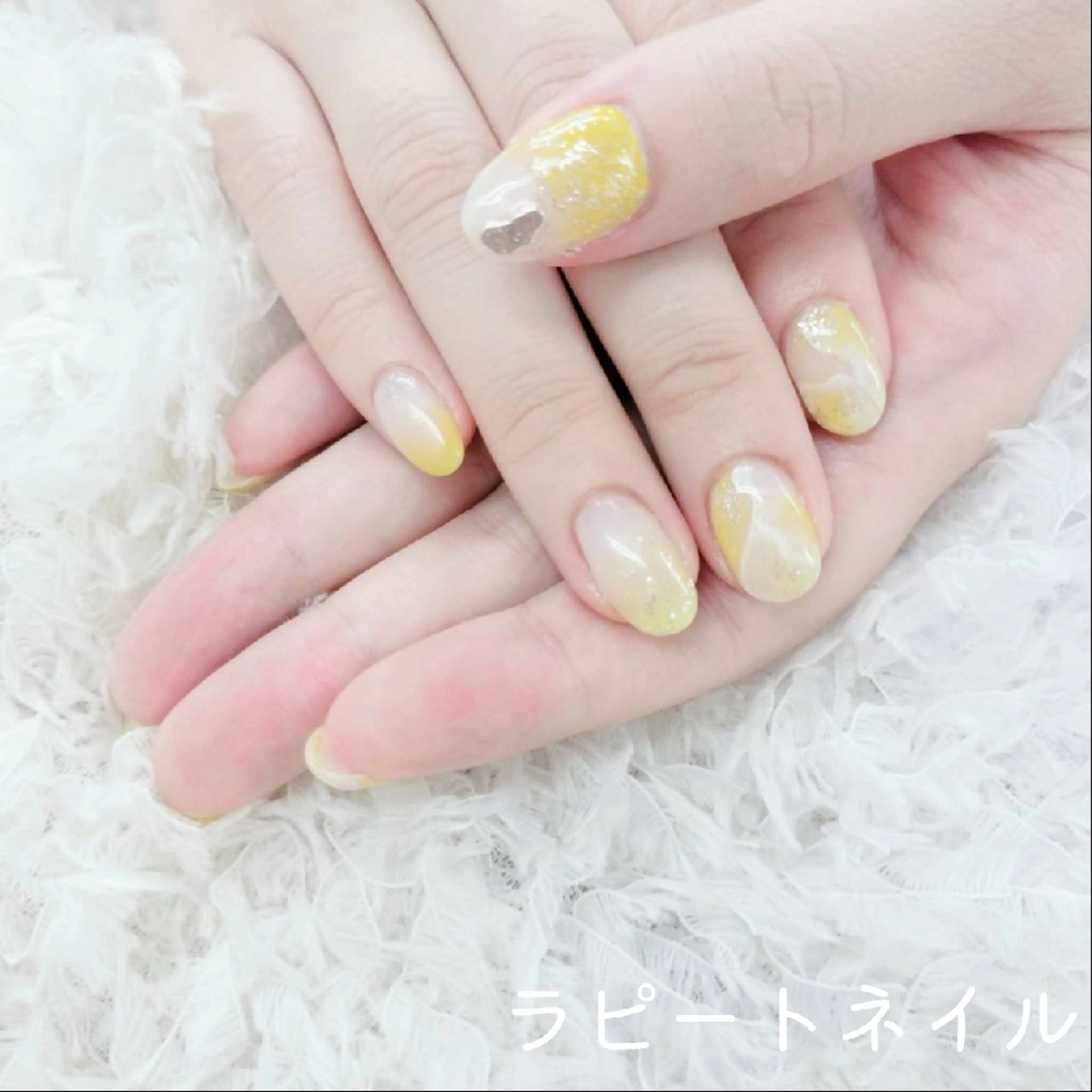 ネイル ニュアンスネイル ラピートネイル 美佳のネイルデザイン