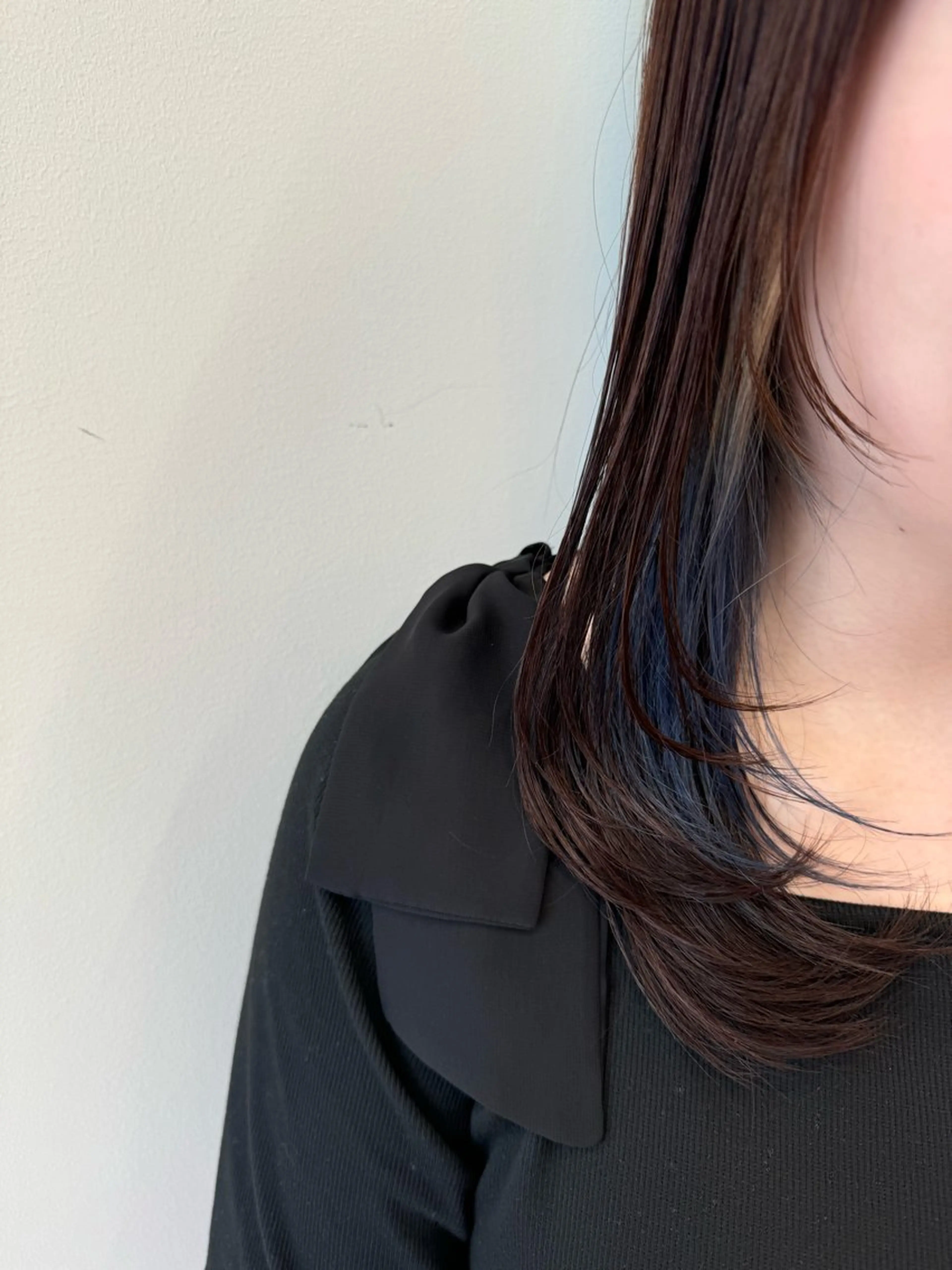 ロング カラー アッシュ アッシュブラウン ブルーカラー ブルーグレー ブラウンカラー カット ヘアカラー オスズ 🎀´-のヘアスタイル