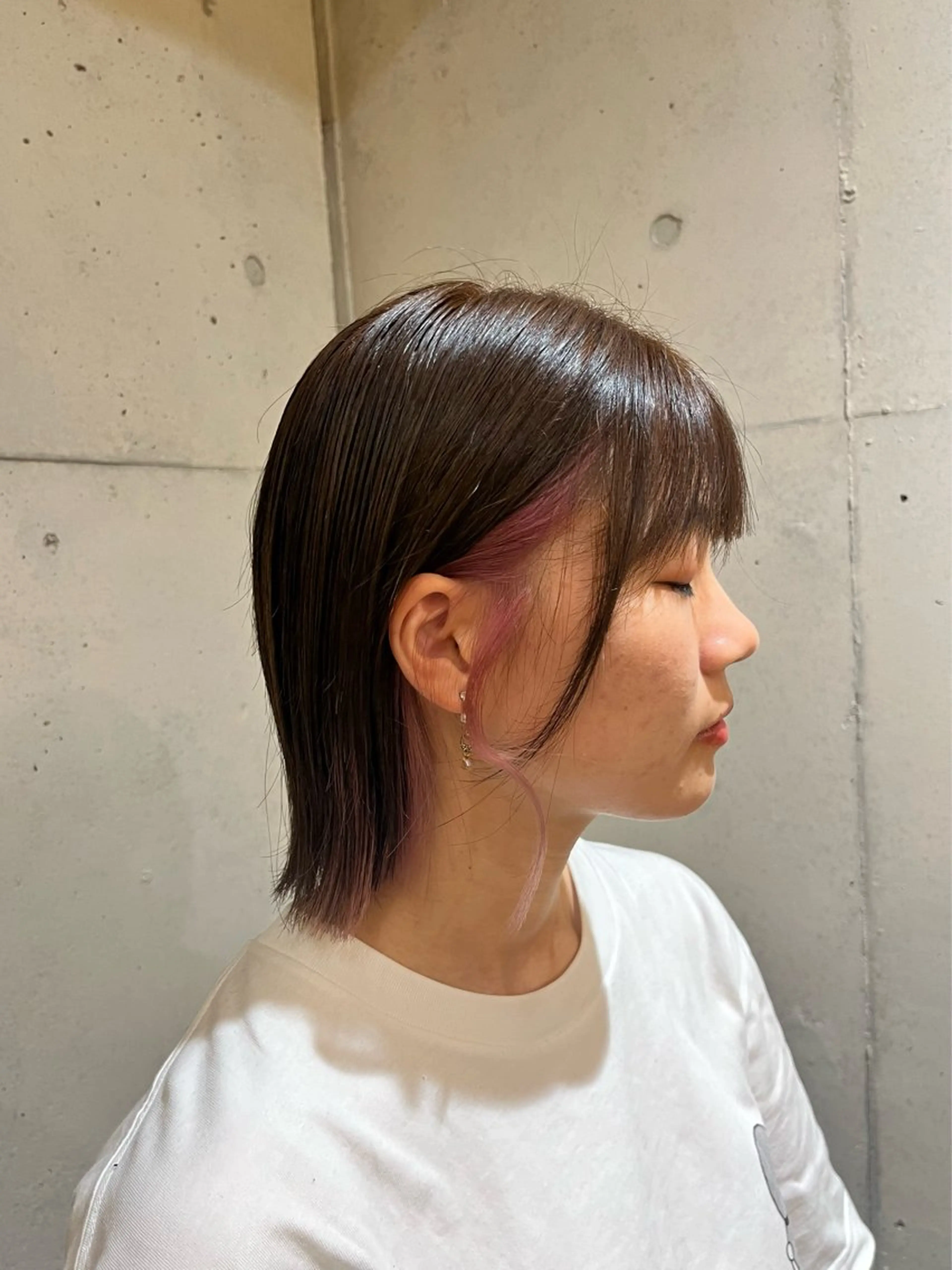 カラー イヤリングカラー ハイトーンカラー ピンクカラー ボブ ハイトーン/ボブ/ 髪質改善🦖mahoのヘアスタイル