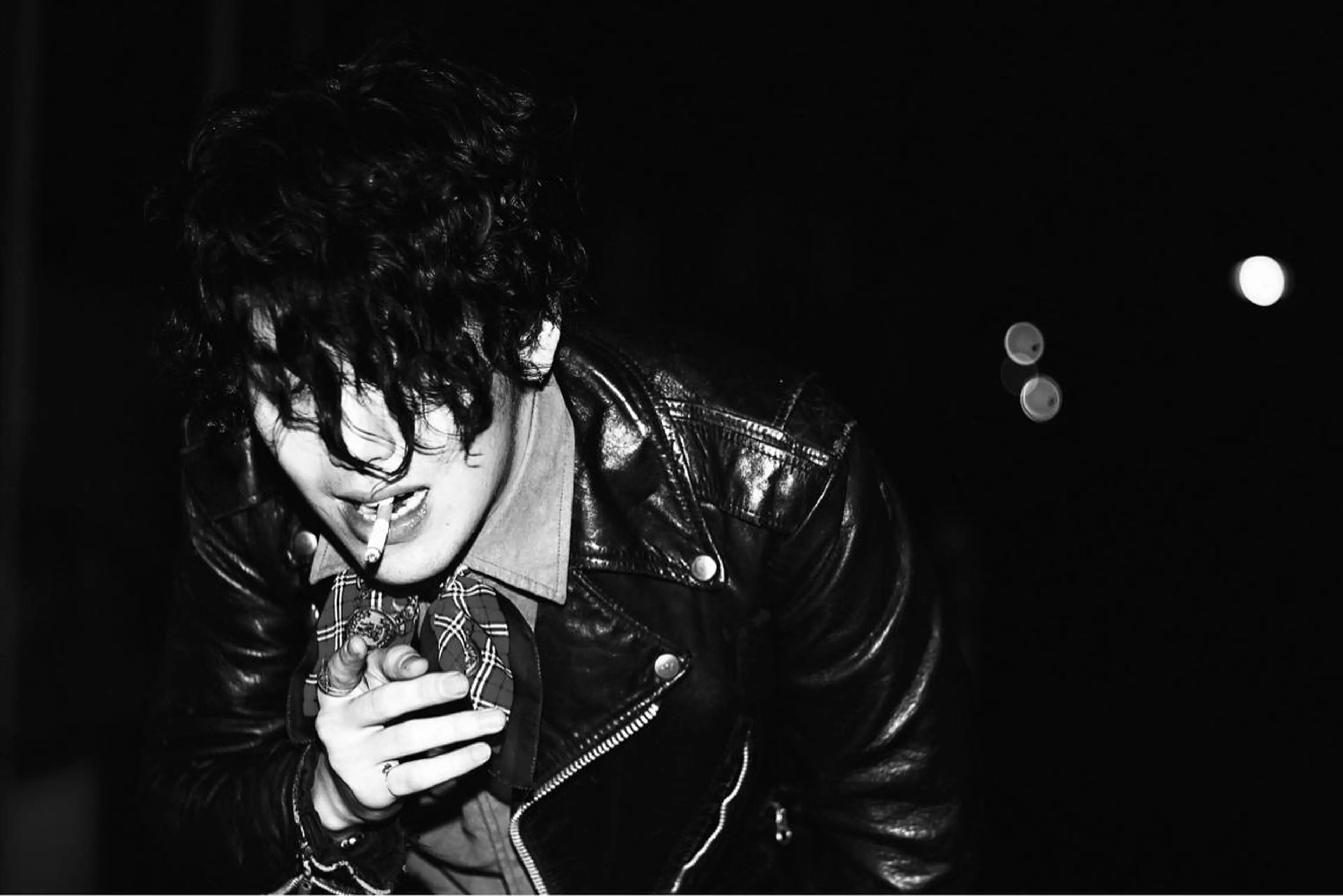 ショート ミディアム パーマ メンズ 川間 将彦のヘアスタイル