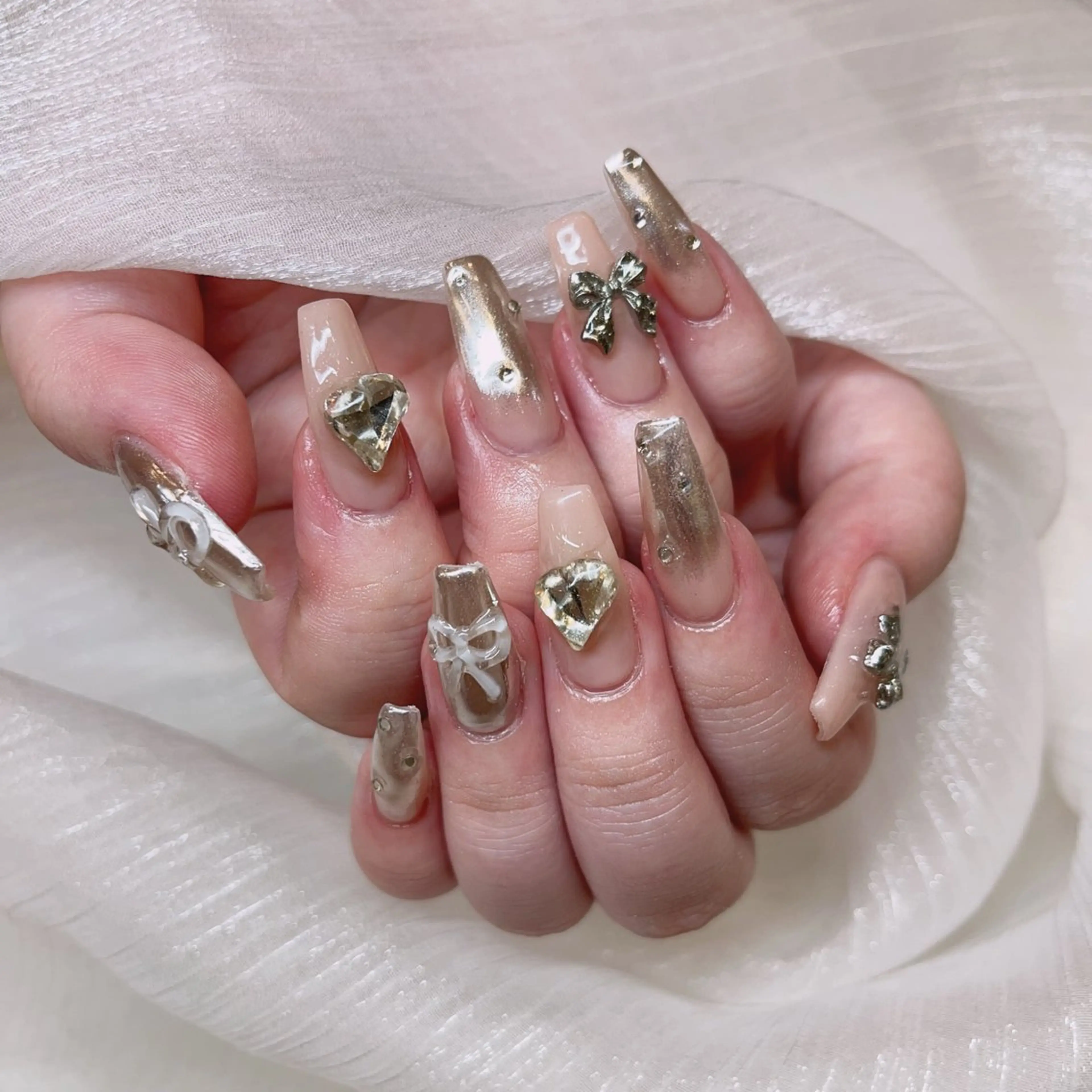 ネイル ハンドネイル COCO ネイルのネイルデザイン