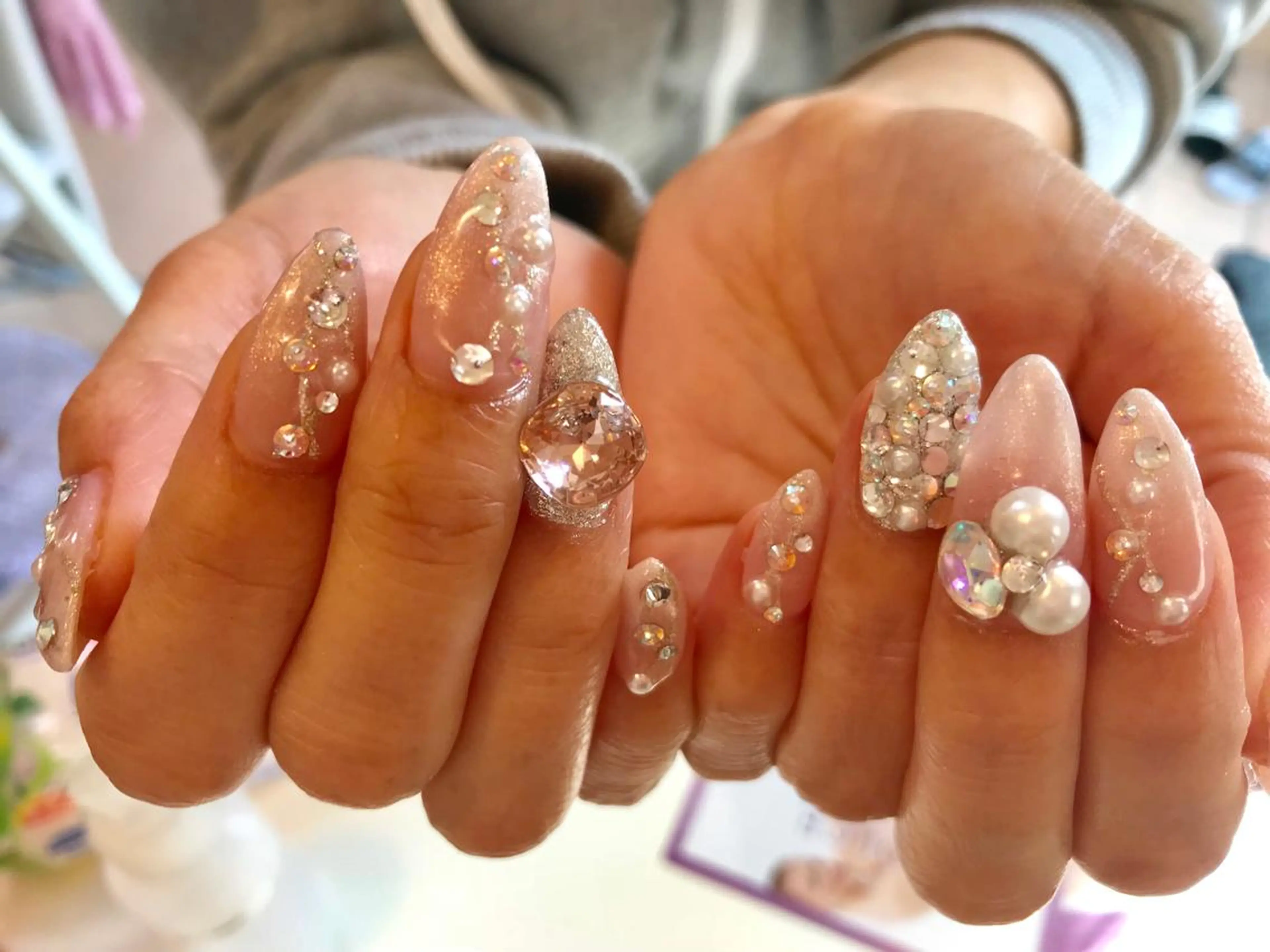 ネイル ♡ビジュール♡ NAIL &まつ毛のマツエク・マツパデザイン