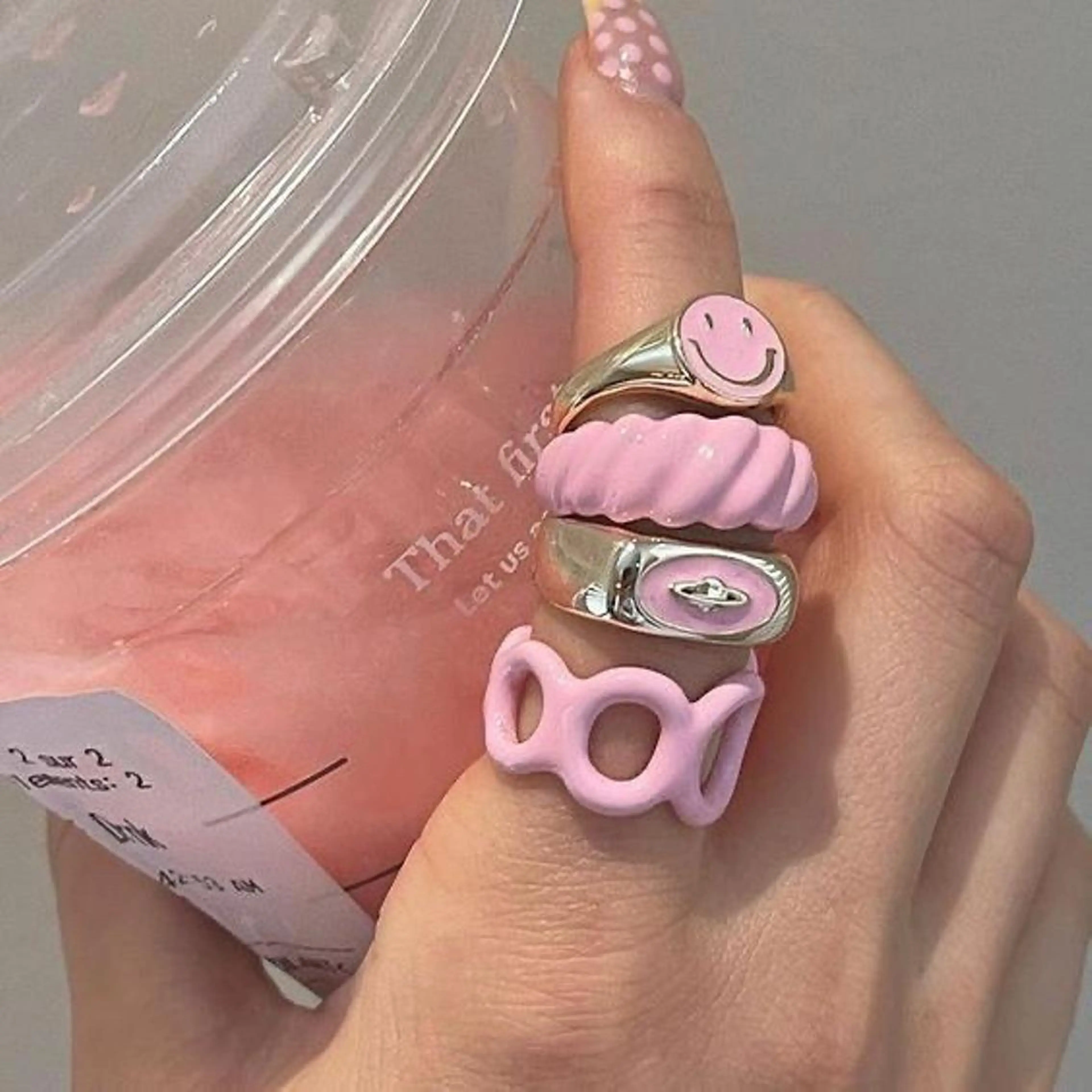 ∴Sanae. ∴ トータルビューティーのマツエク・マツパデザイン