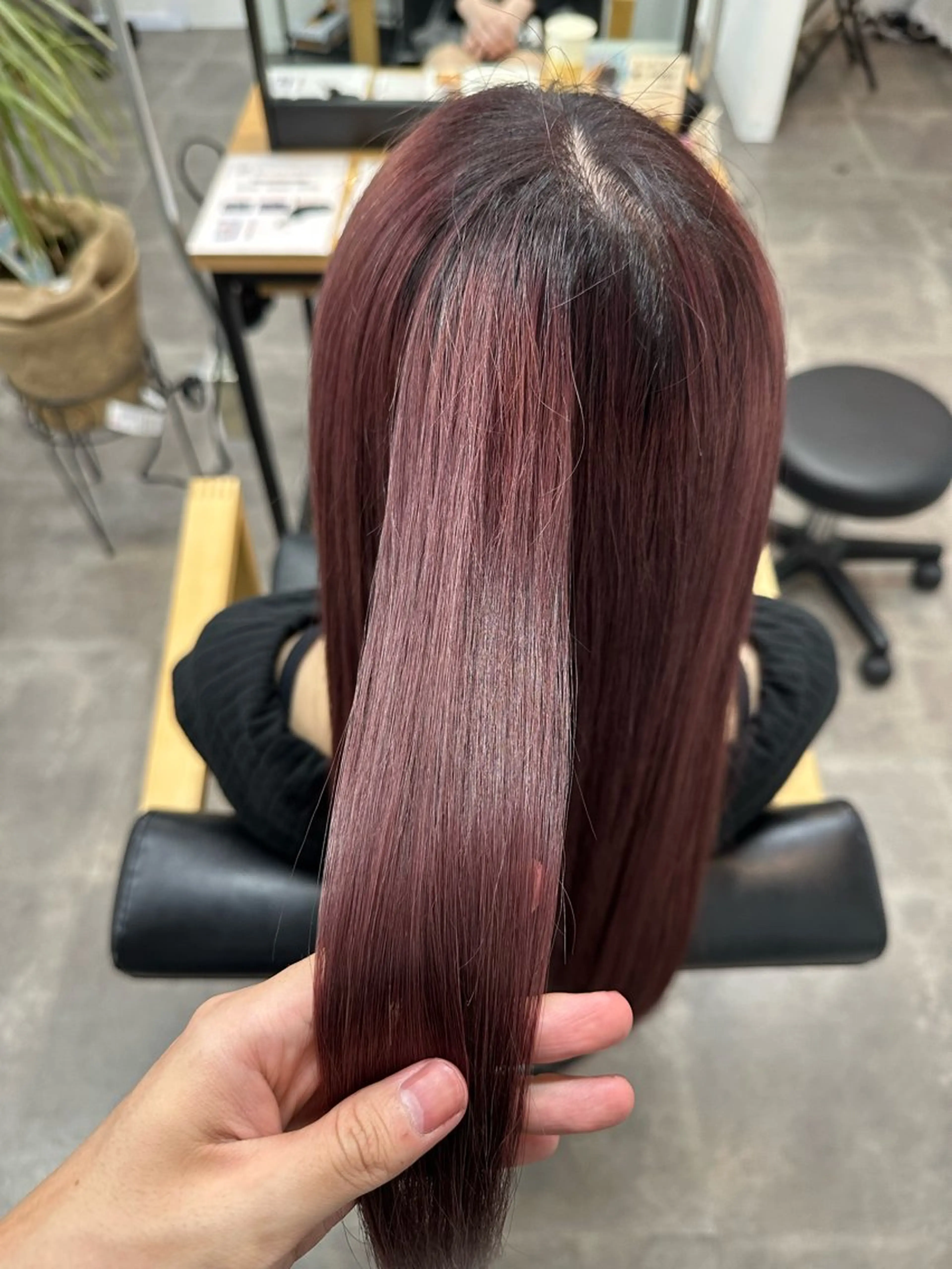 ロング カラー ブリーチ 髪質改善 トリートメント 0choir kodaiのヘアスタイル