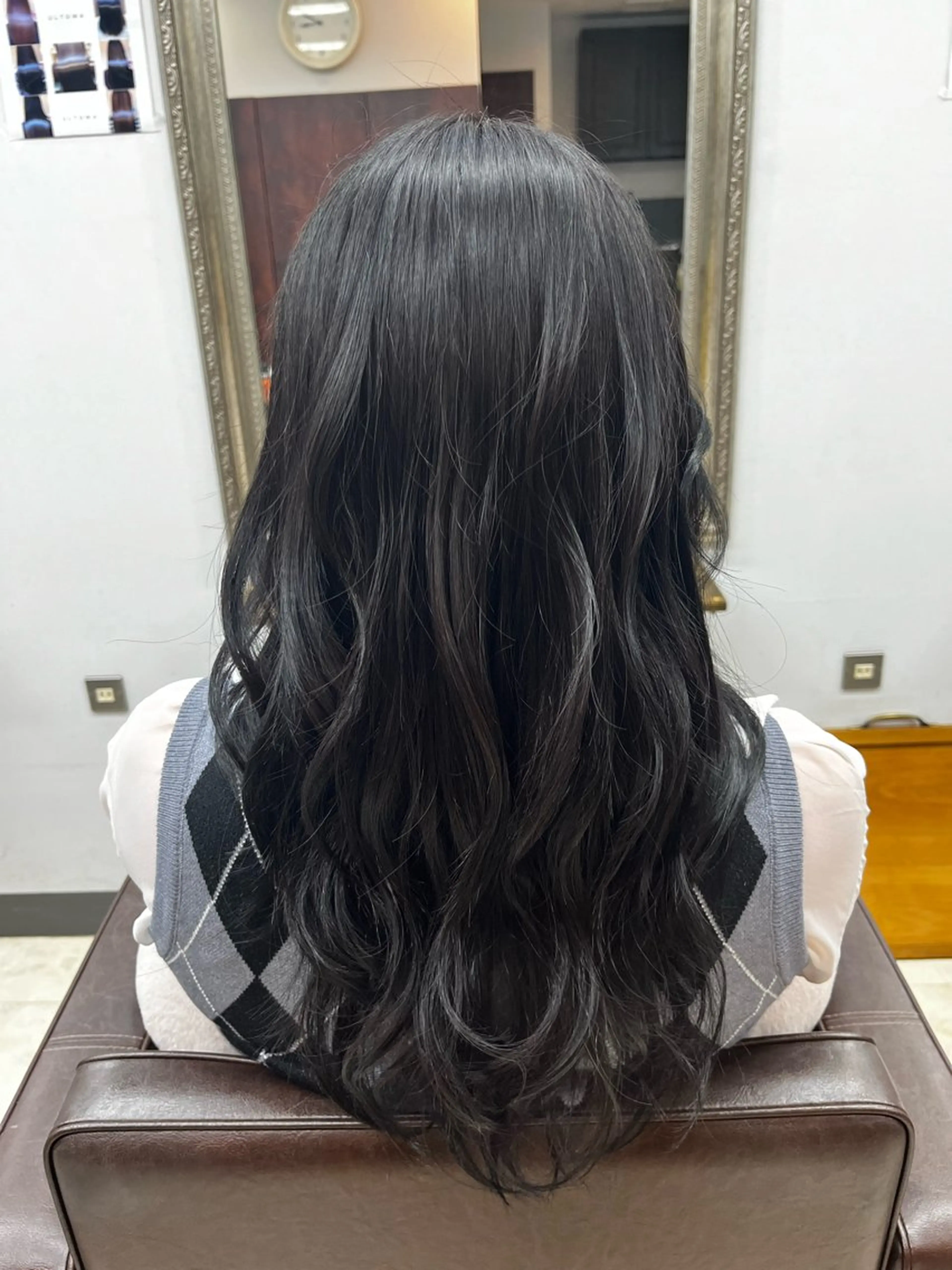 ロング カラー 産休の為お休みです! 小島凜のヘアスタイル