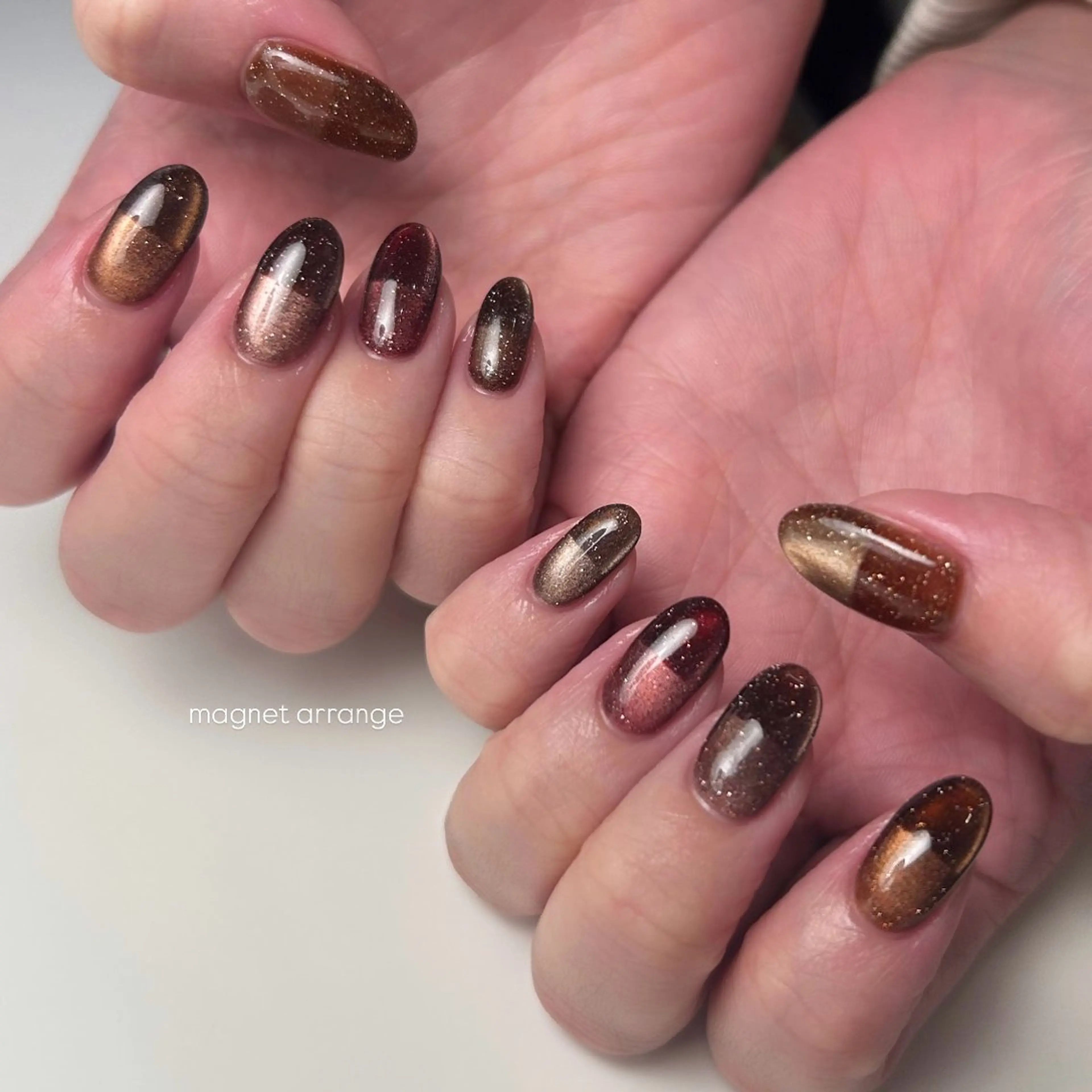ネイル マグネットネイル Yumi シンプルネイルのネイルデザイン