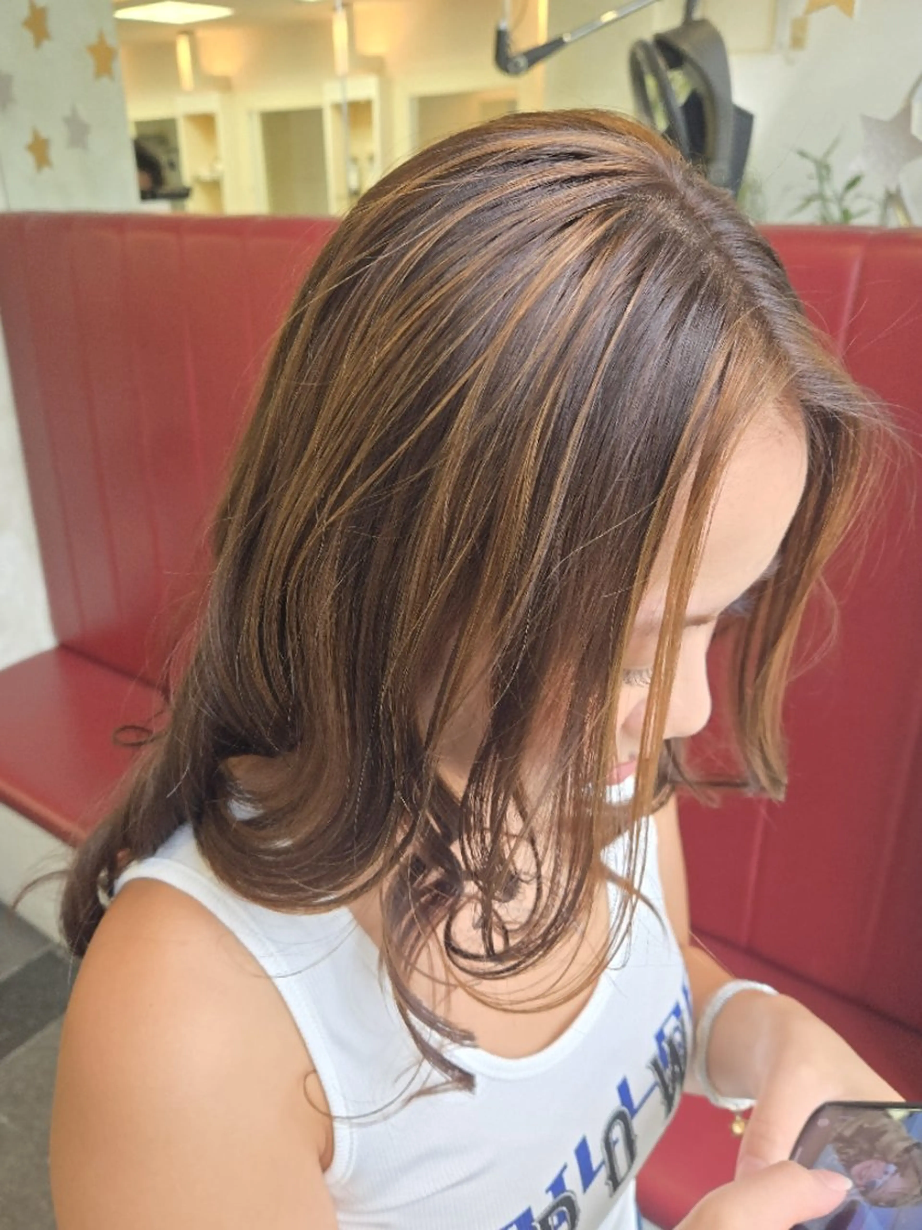 ミディアム カラー ブリーチ ハイライトカラー ハイライト カット ヘアカラー 遠藤 史秋のヘアスタイル