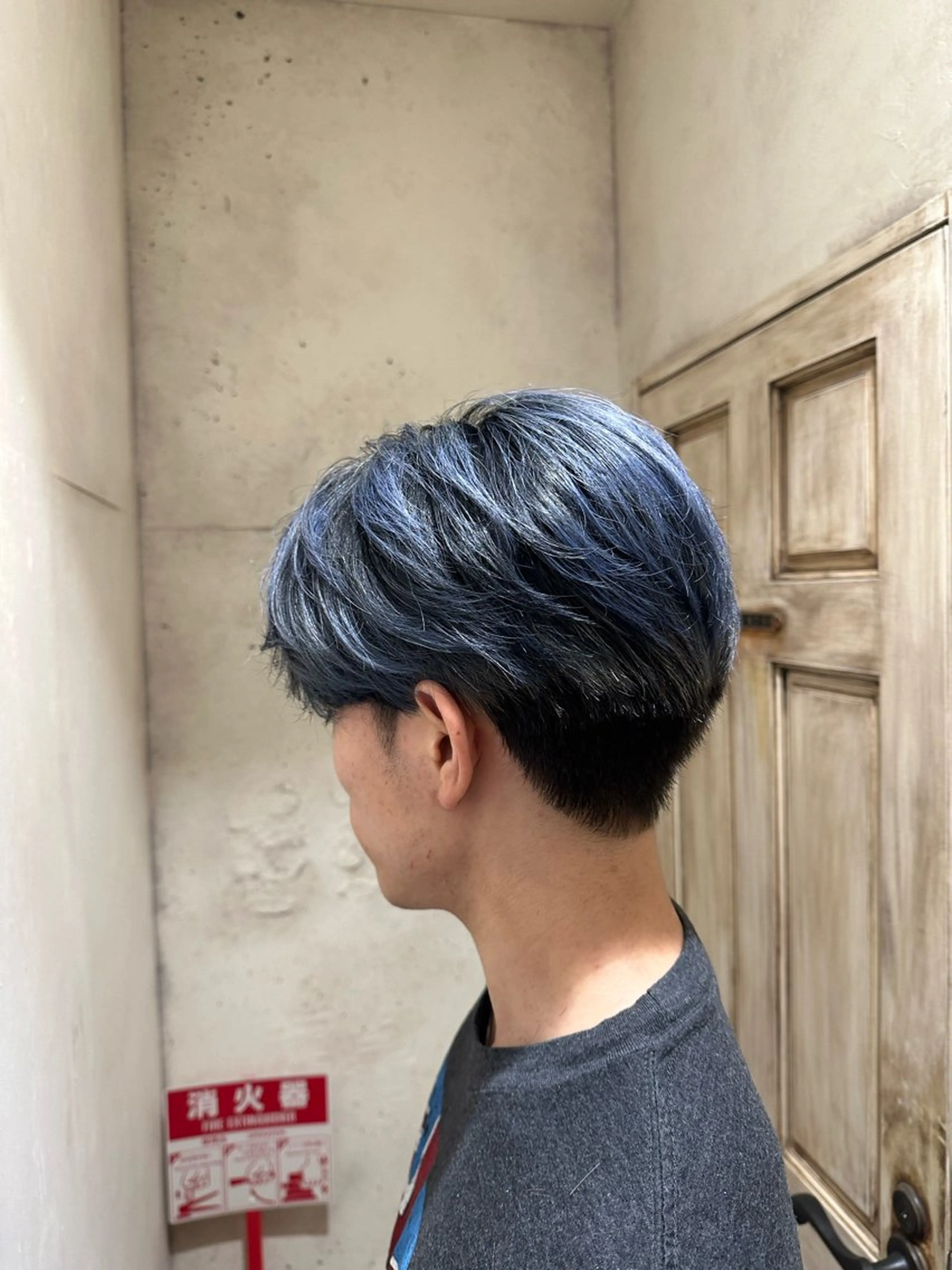 ショート カラー メンズ 刈り上げ カット 田中 陽菜里のヘアスタイル