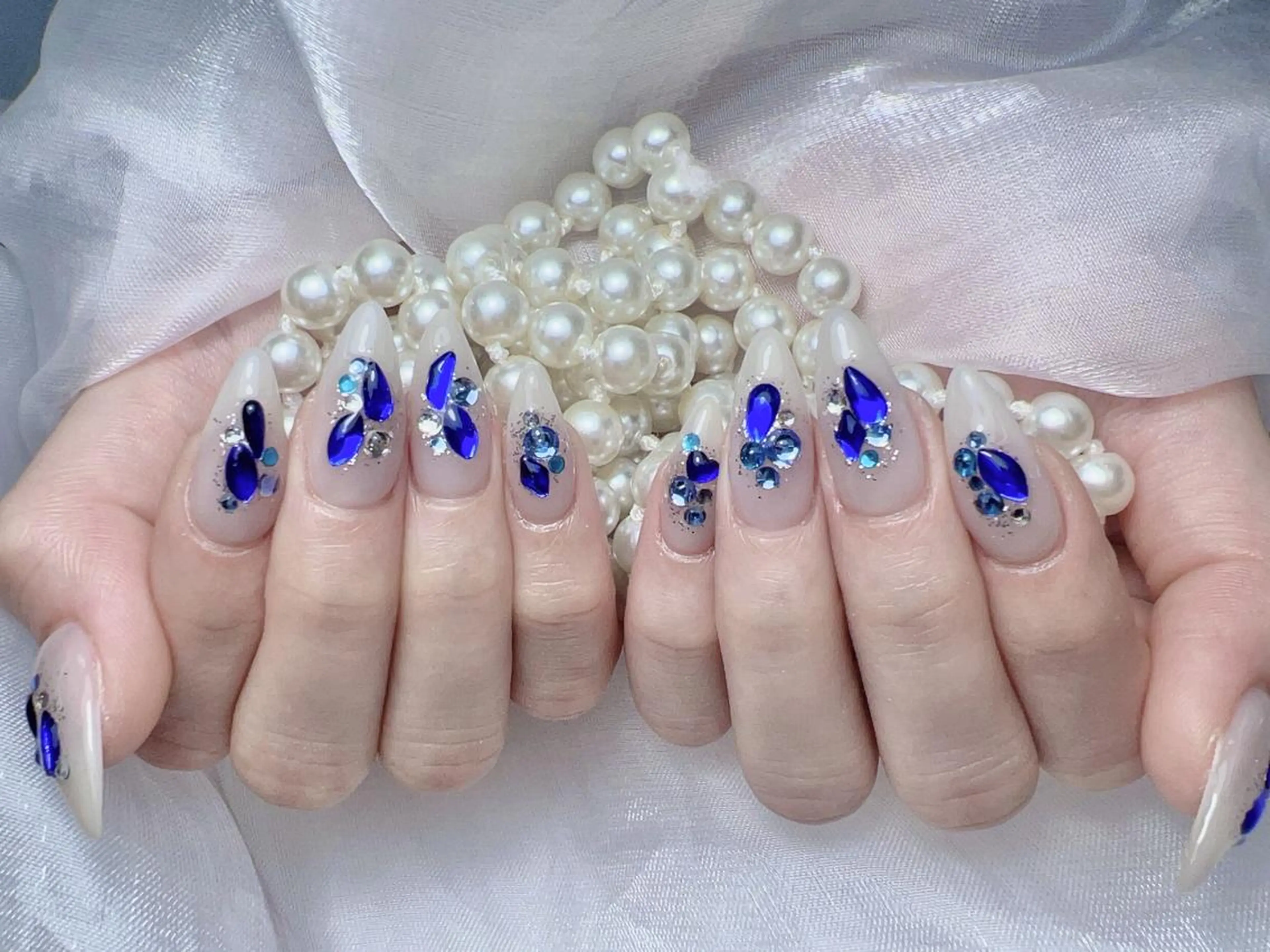 ネイル Aurum nailのネイルデザイン