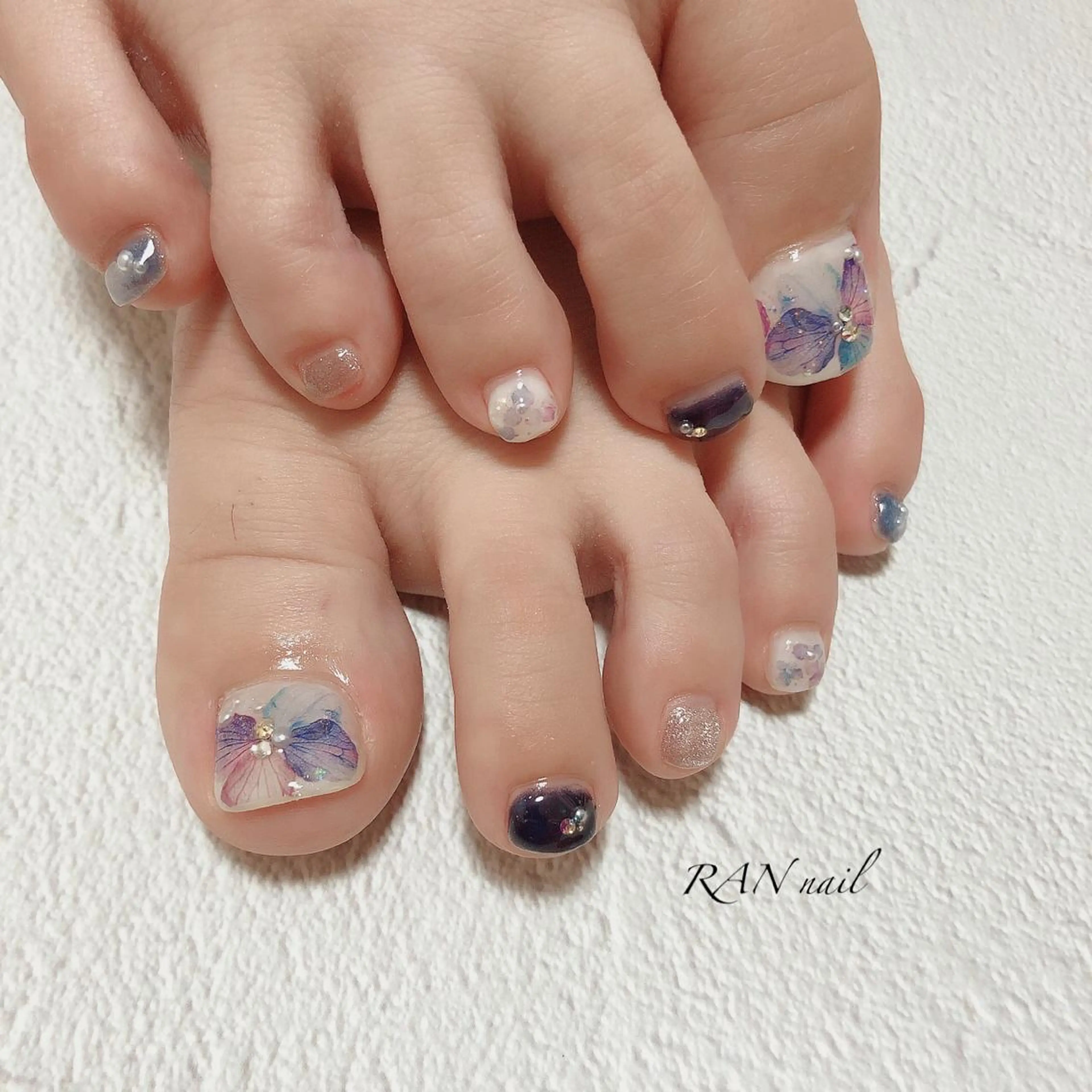 ネイル フットネイル ジェルネイル マグネットネイル パラジェル 夏ネイル RAN nailのネイルデザイン