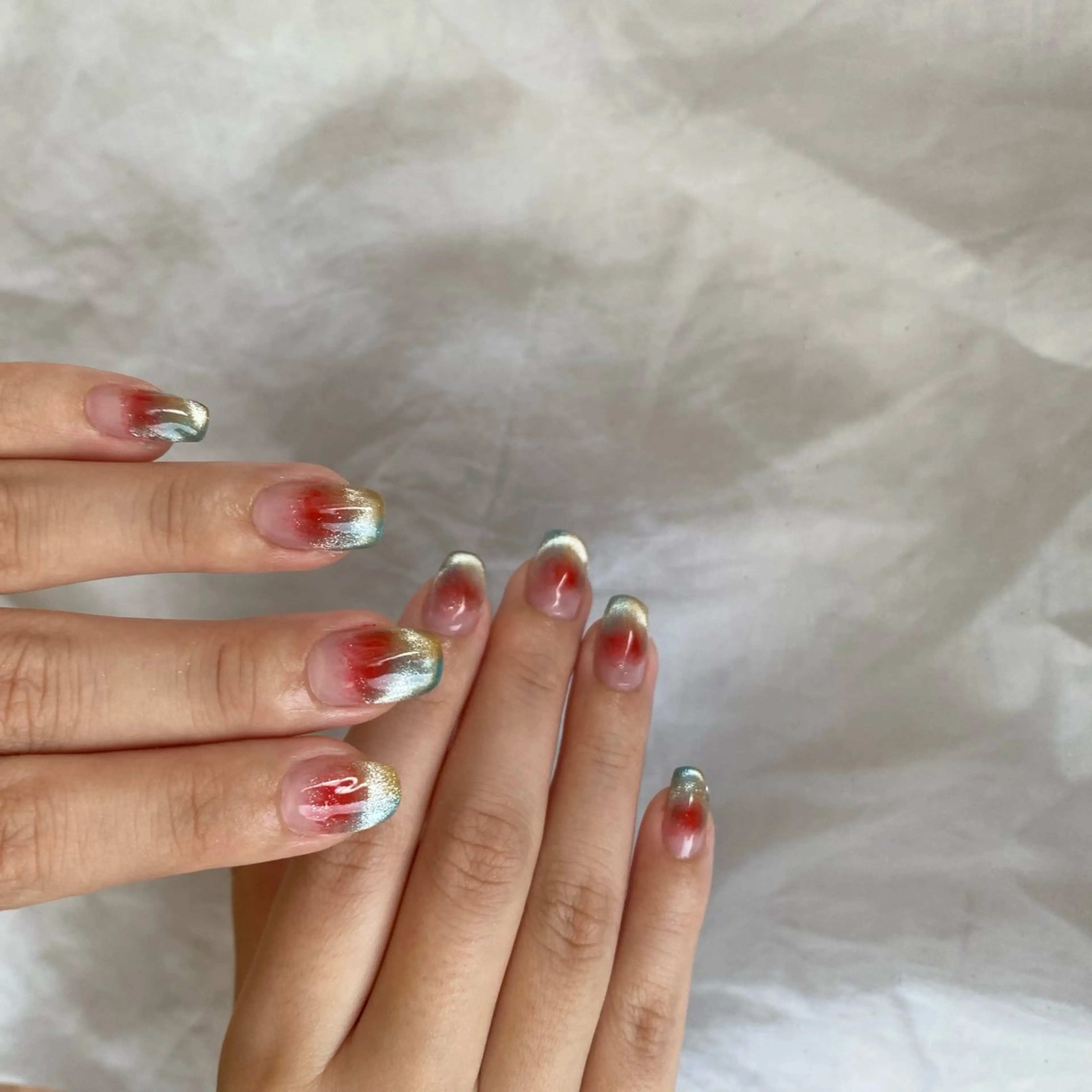 ネイル フレンチネイル マグネットネイル マグネットフレンチ ハンドネイル 肌管理&nail Salon  Duxのエステ・リラクイメージ
