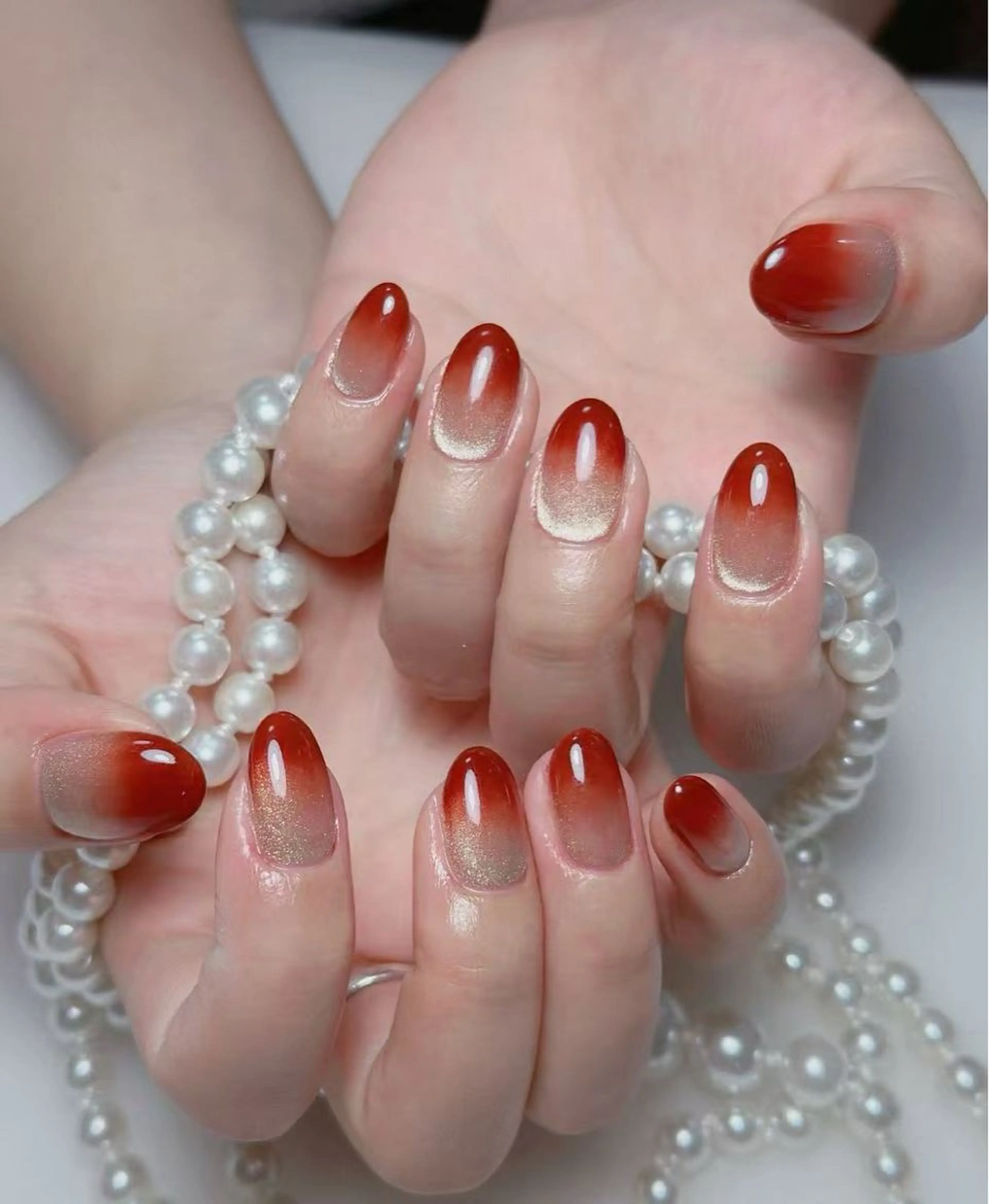 ネイル オーロラネイル 長さ出し フットネイル 韓国ネイル ラメ(グリッター) ハンドネイル THUMBS UP NAILのネイルデザイン