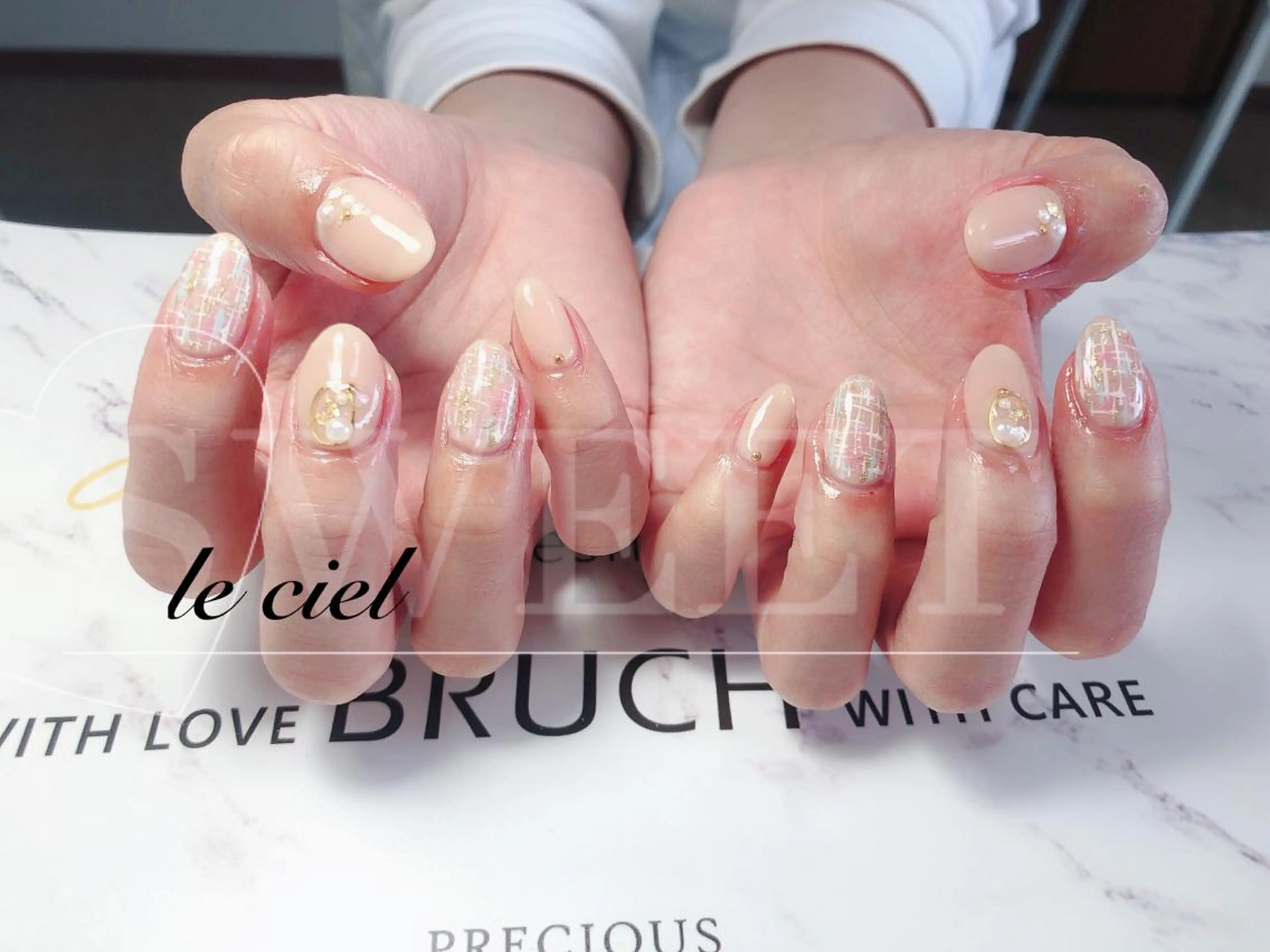 ネイル ハンドネイル Naka Rieのネイルデザイン