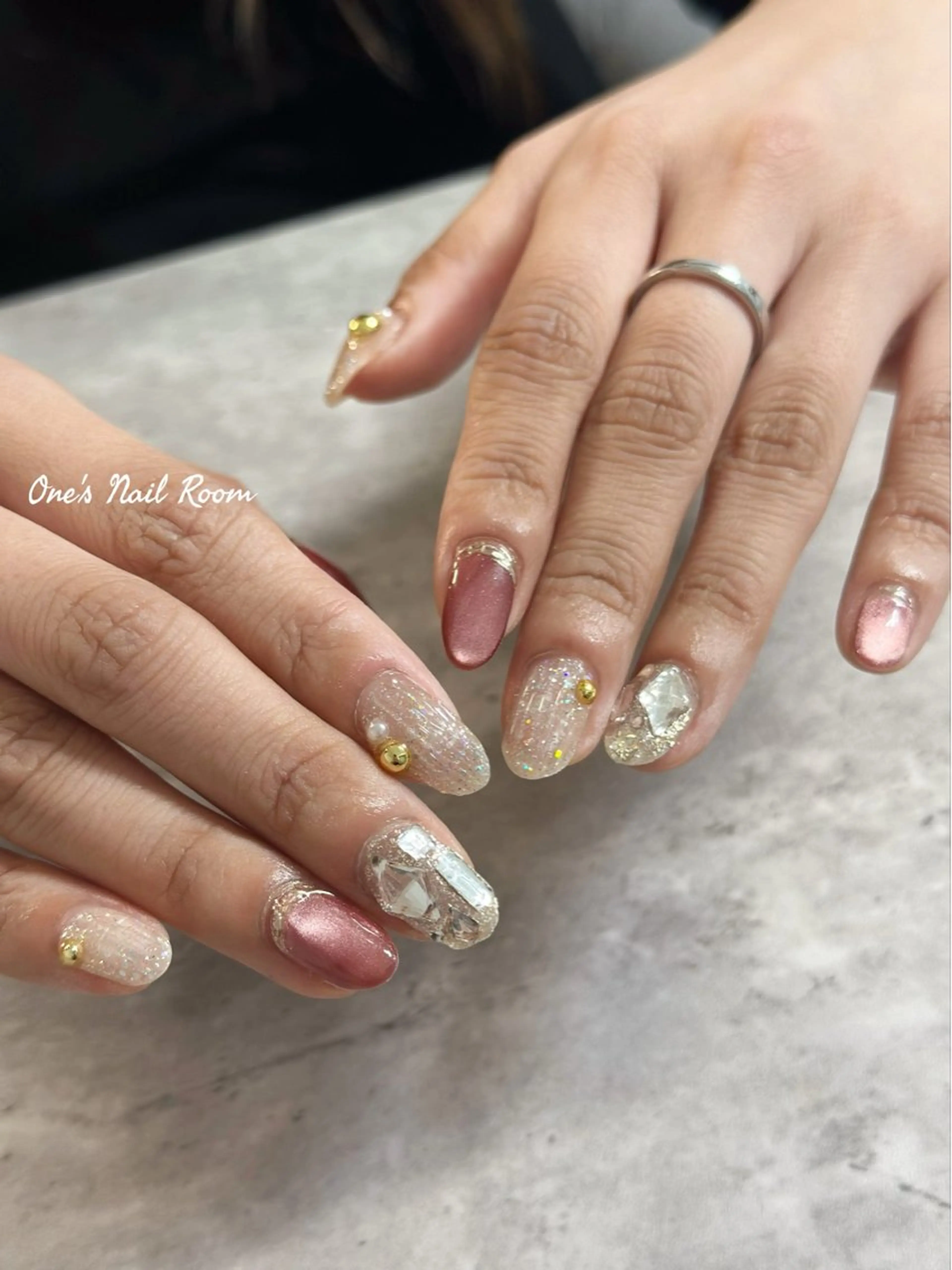 ネイル ハンドネイル One's Nail Roomのネイルデザイン