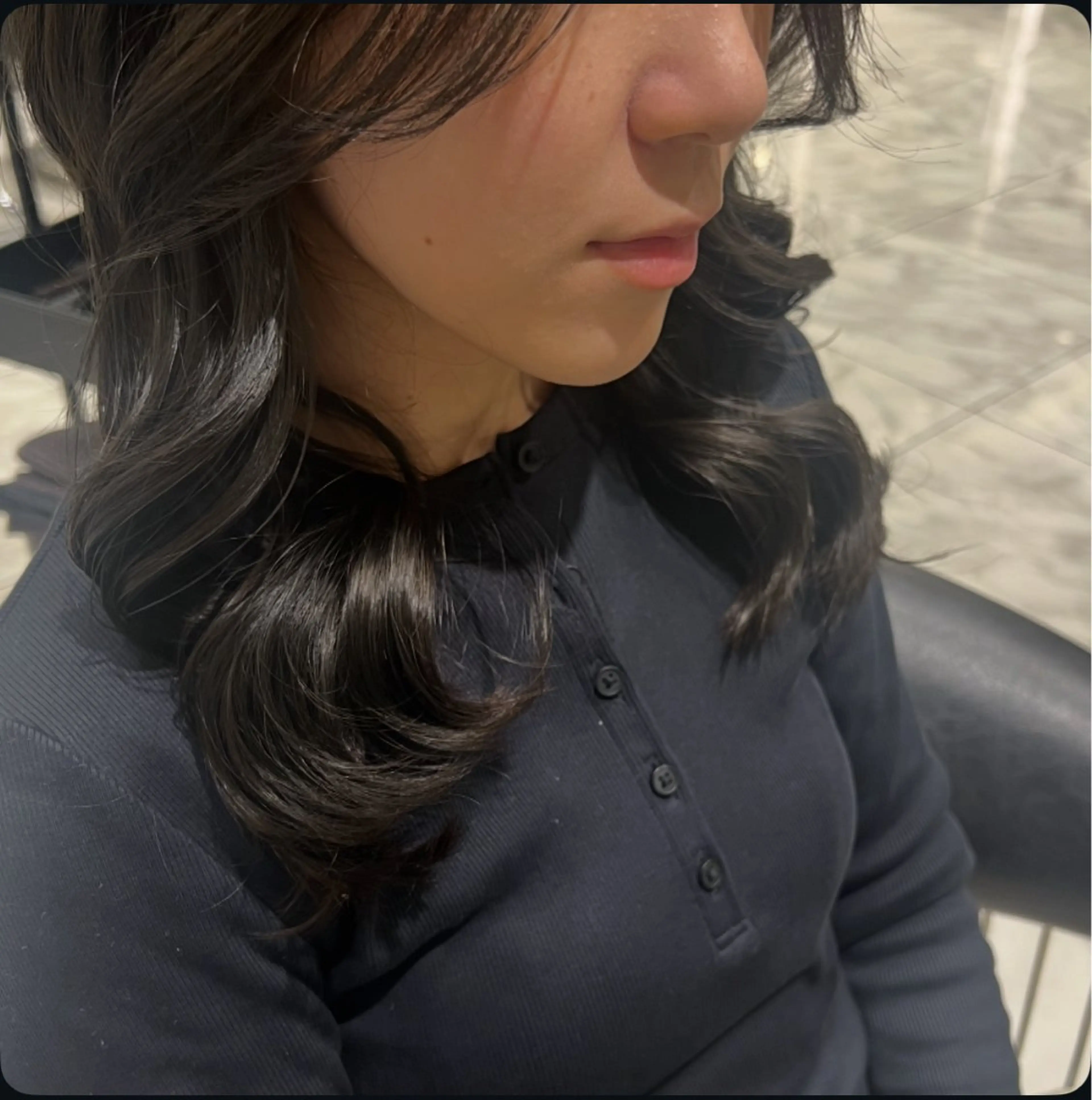 ミディアム パーマ カット パーマ トリートメント コテ巻きパーマ💙 シノヤユイのヘアスタイル