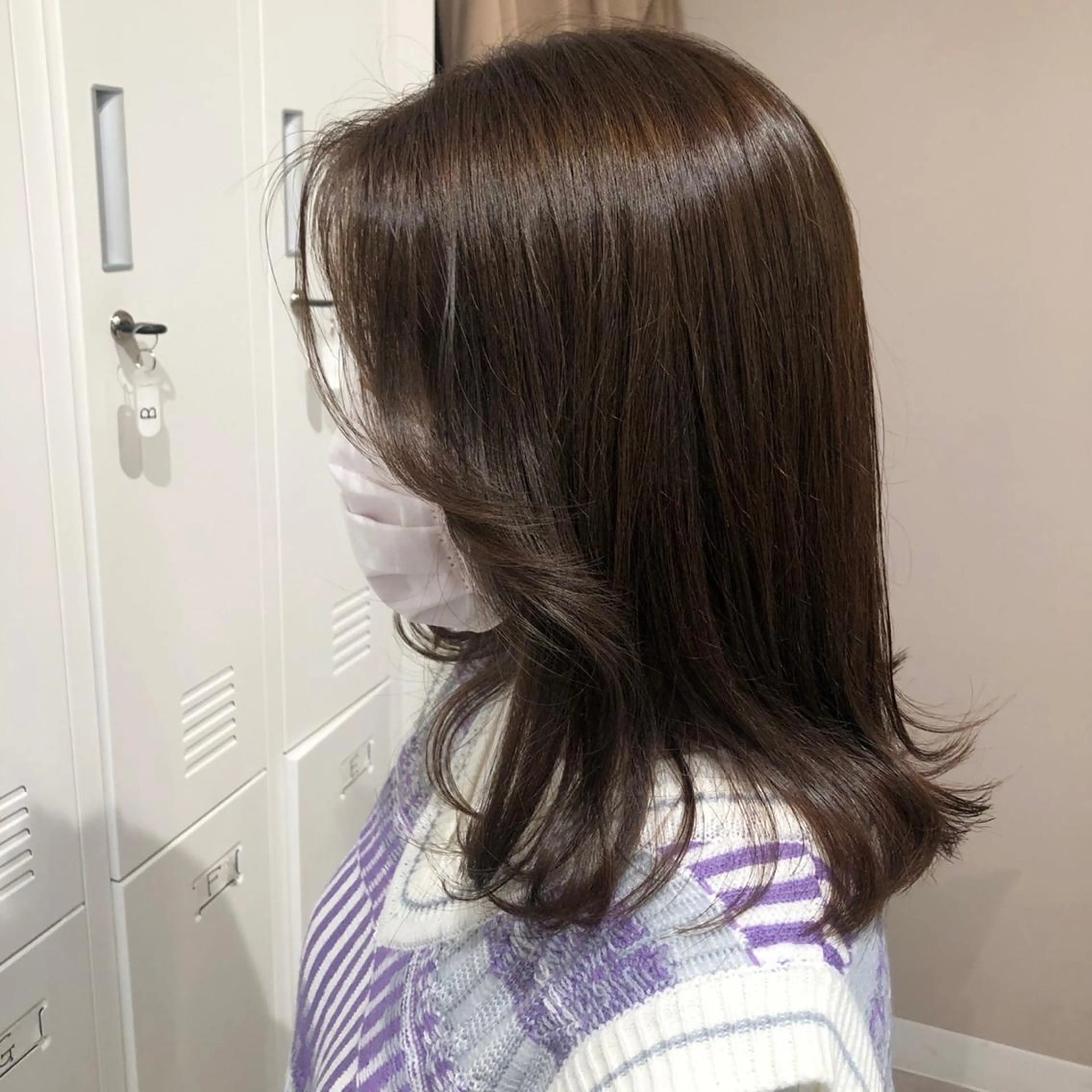 ミディアム カラー 戸丸 絵夢のヘアスタイル