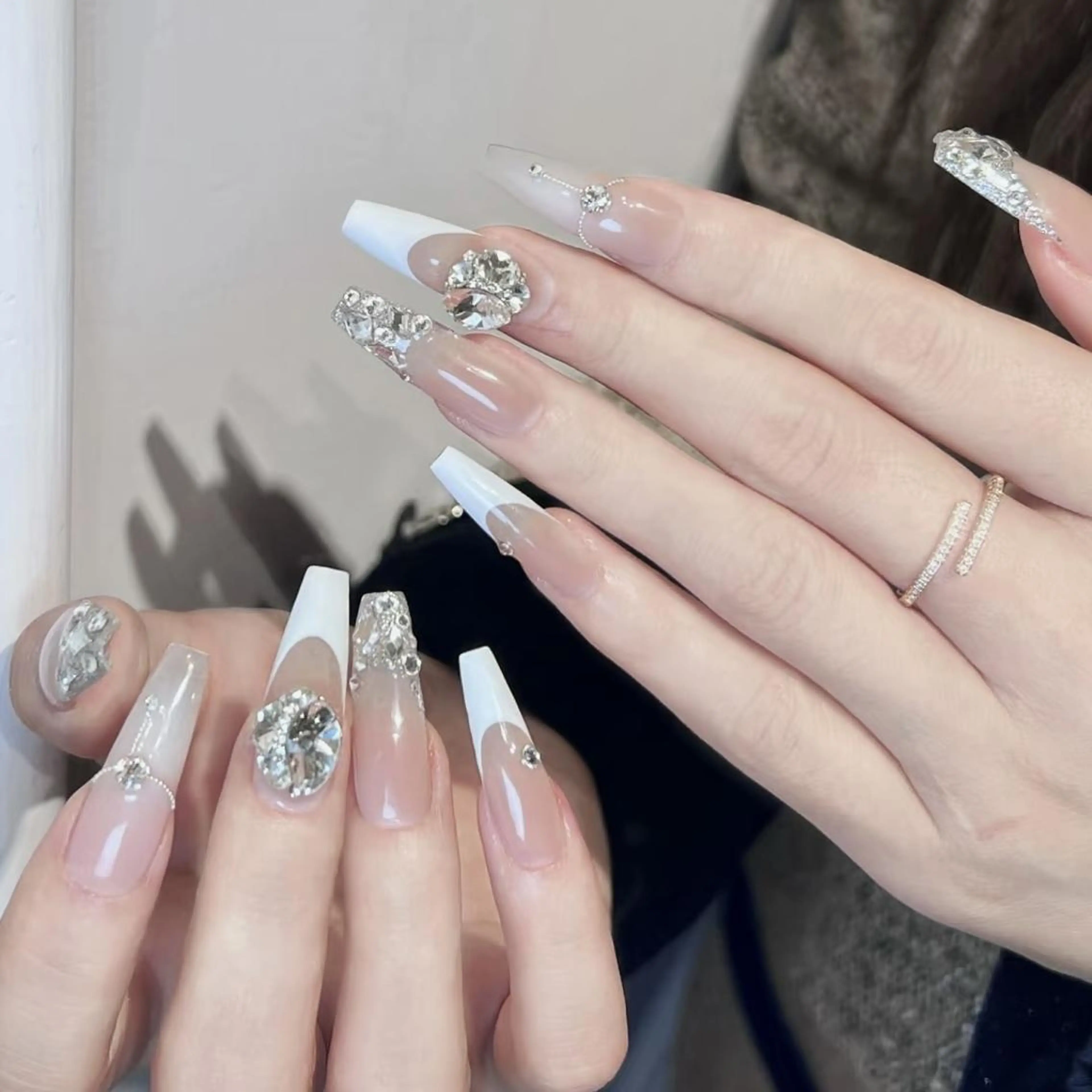 ネイル ハンドネイル エリ🫧 nail池袋東口のネイルデザイン