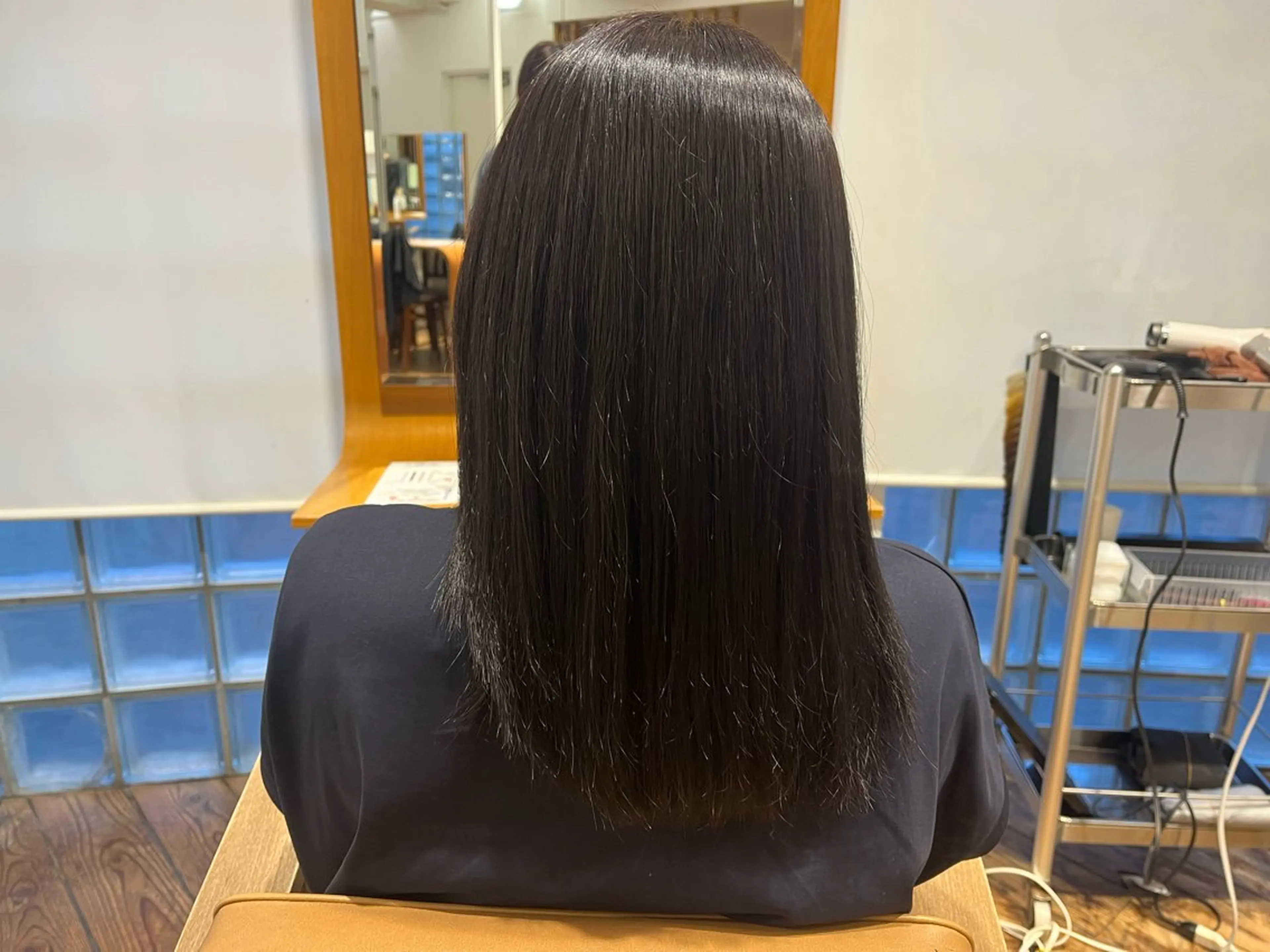 セミロング IKEDA KOKOROのヘアスタイル