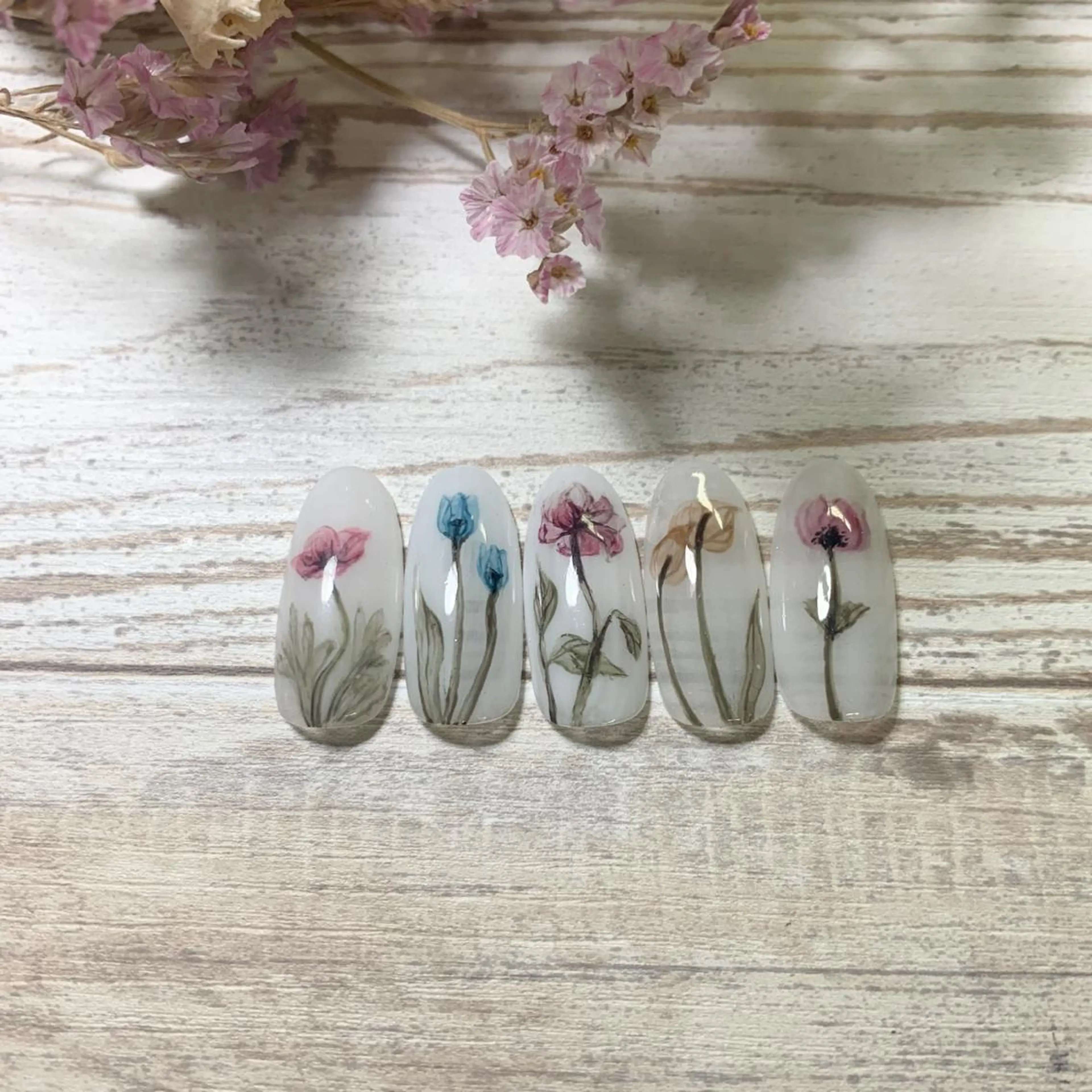 ネイル ハンドネイル FIORITURA aiのネイルデザイン