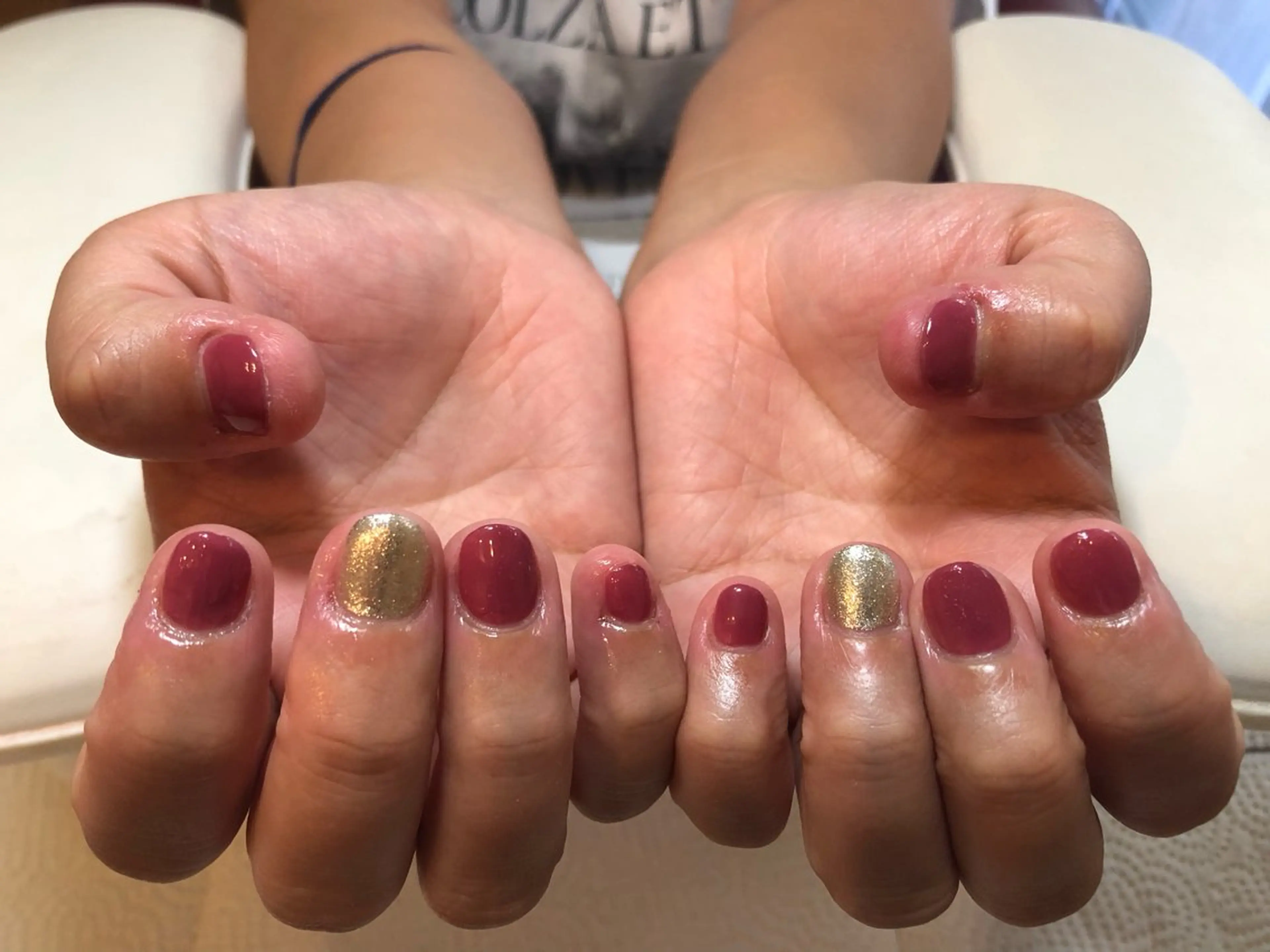 ネイル ハンドネイル nailnail ネイルネイル所属・松岡 明未夏のネイルデザイン