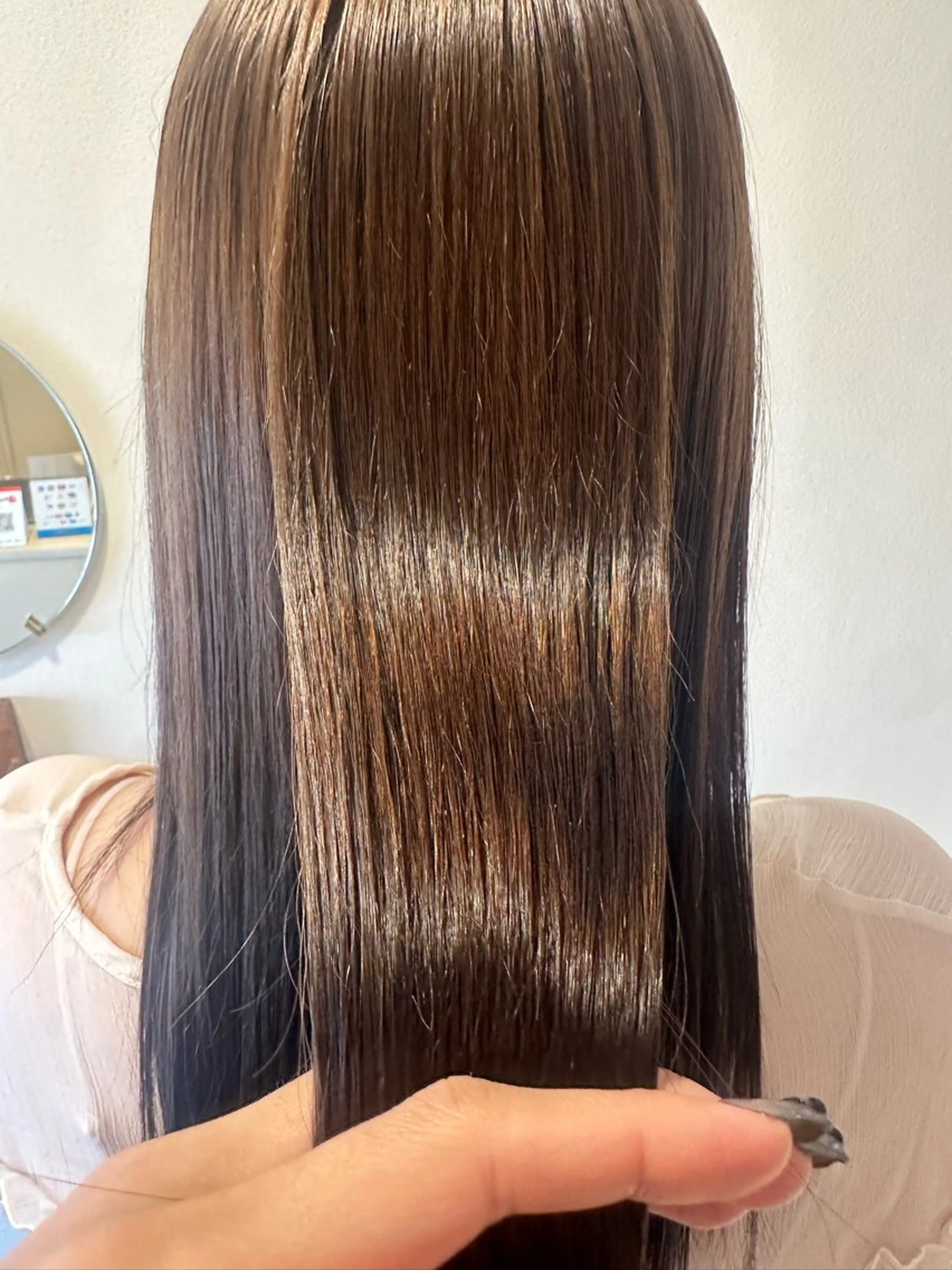 セミロング 縮毛矯正・透明感 カラー💙acoのヘアスタイル