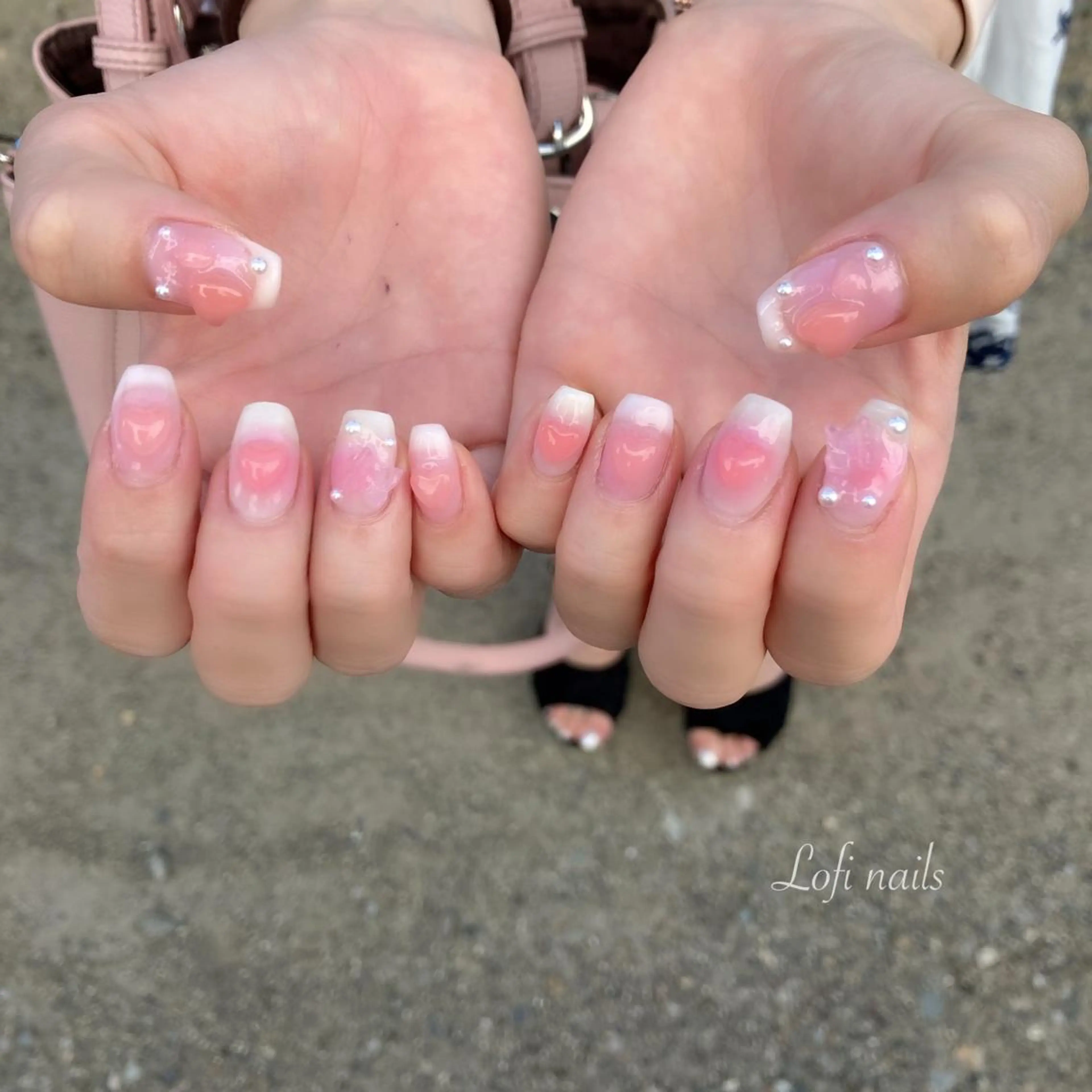 ネイル チークネイル 韓国ネイル UVネイル Lofi nails ゆきこのネイルデザイン