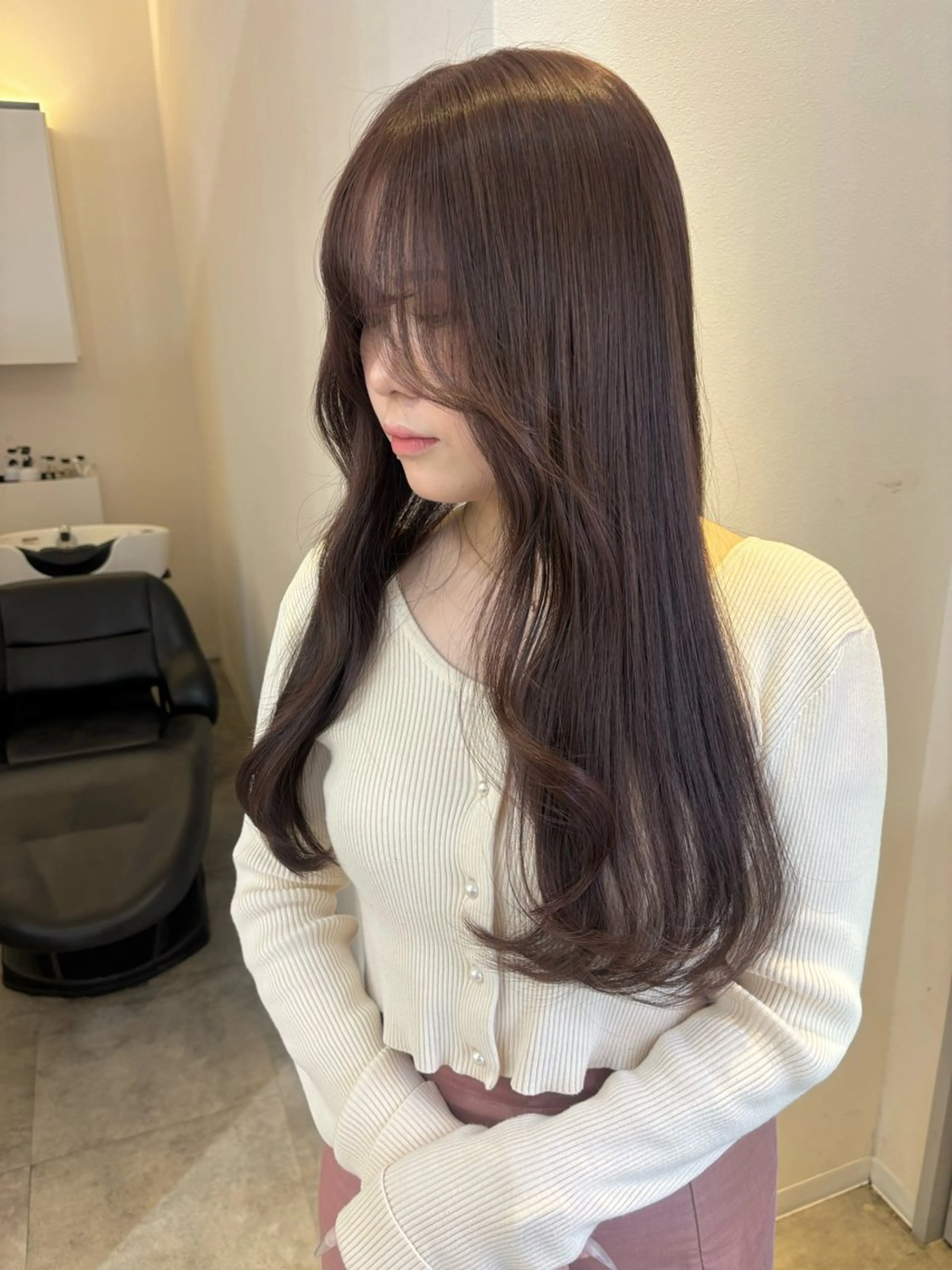 ロング カット ヘアカラー トリートメント Megu/ベージュ/ 透明感カラーのヘアスタイル