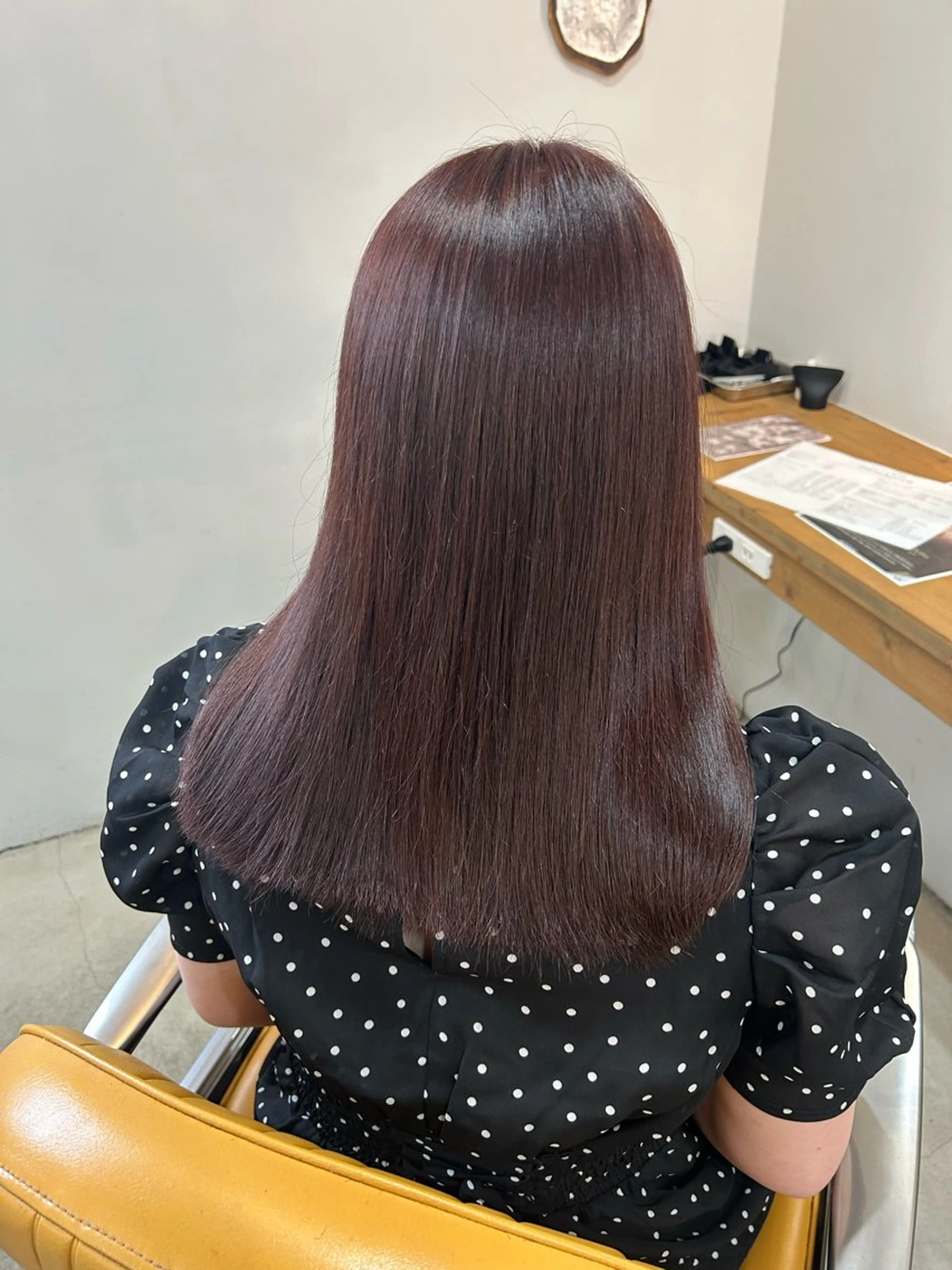 ロング 小澤 志穂のヘアスタイル